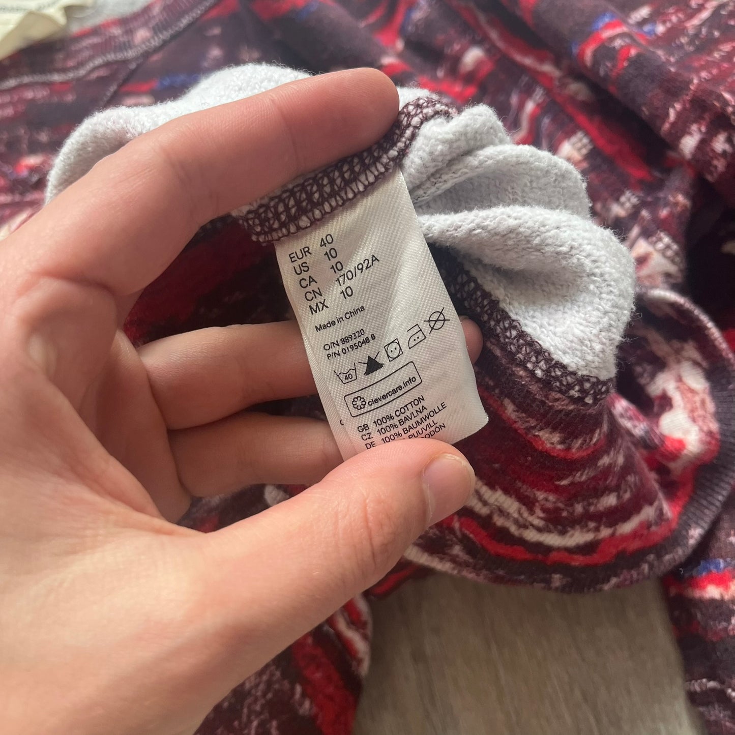 H&M x Isabel Marant 2013 Red Disorder Sweater is a women’s knit sweater in red, made from a soft fabric blend. The sweater features a deliberately distressed knit throughout, with ribbed cuffs and hem for structure. It was released as part of the H&M x Isabel Marant 2013 collaboration. 