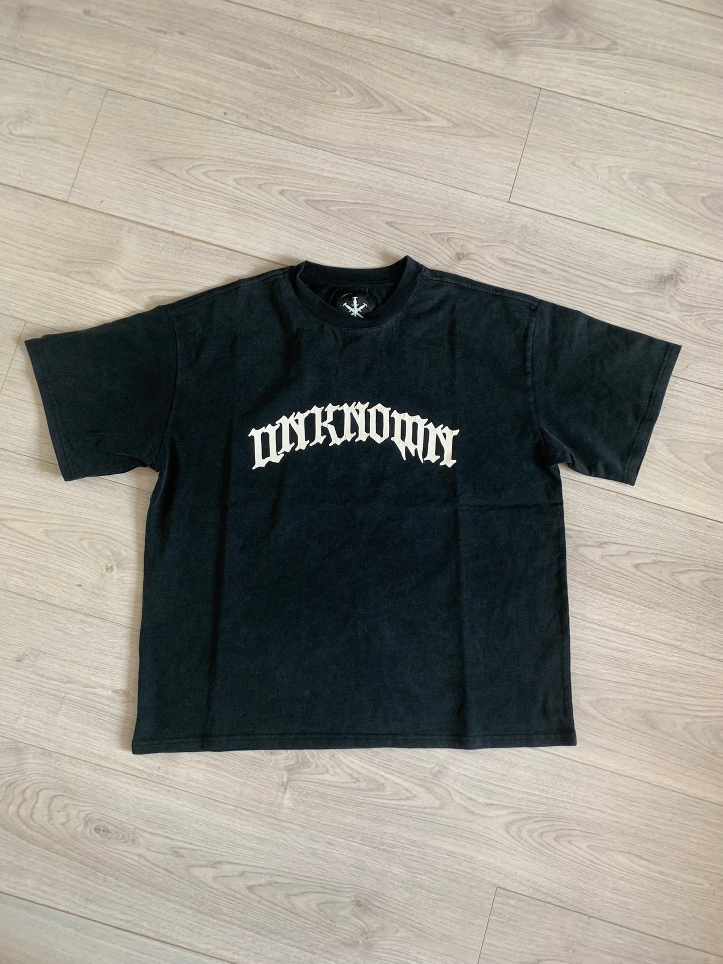 unknown london gothic tee