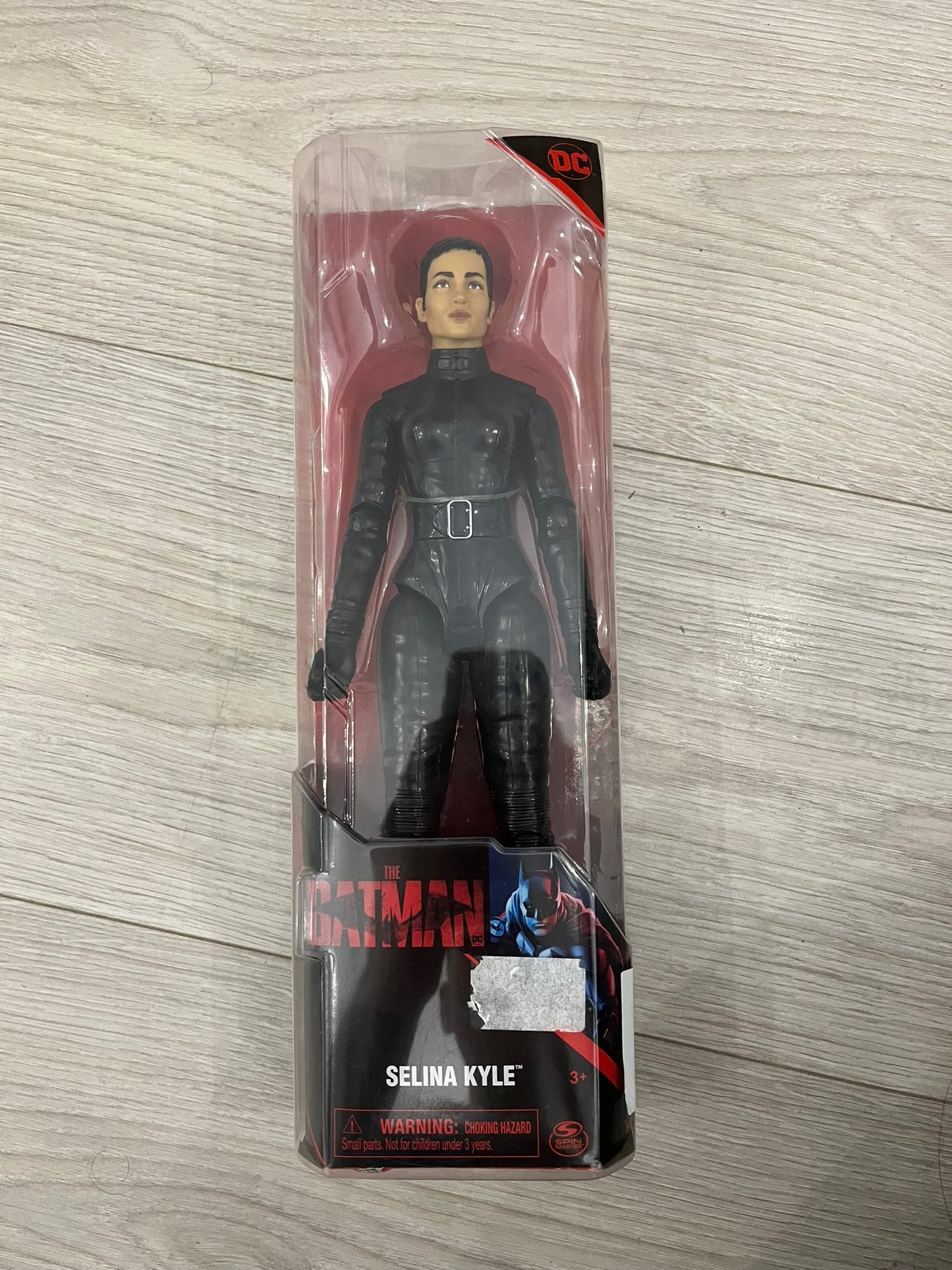 batman selina kyle figure