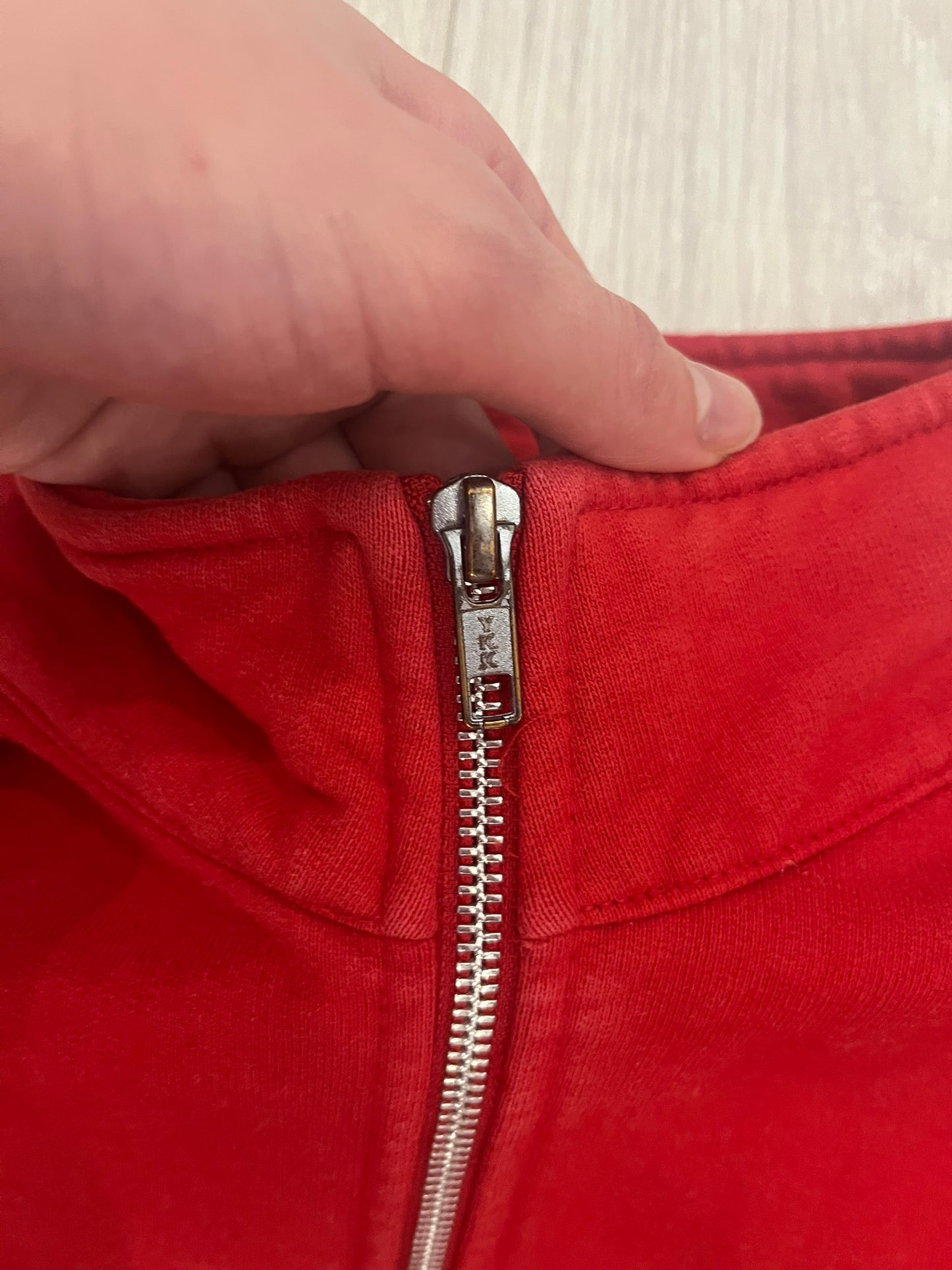 supreme world famous pullover