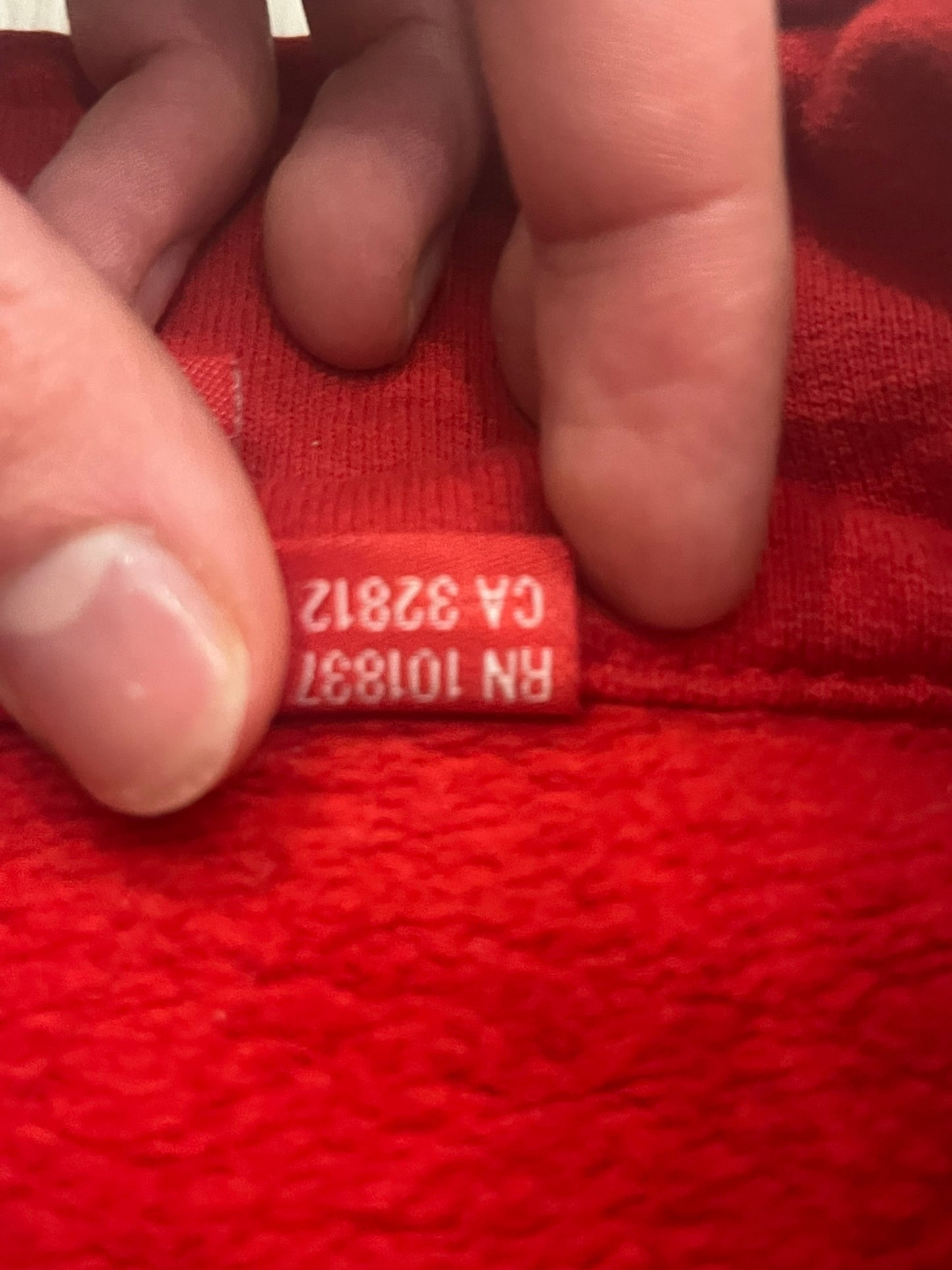 supreme world famous pullover