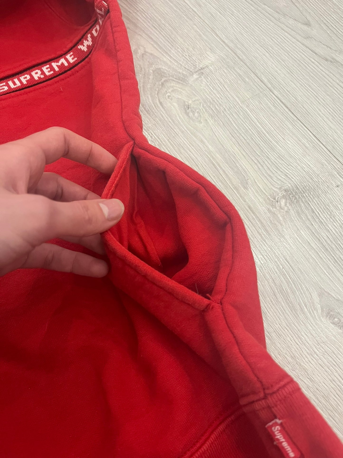 supreme world famous pullover