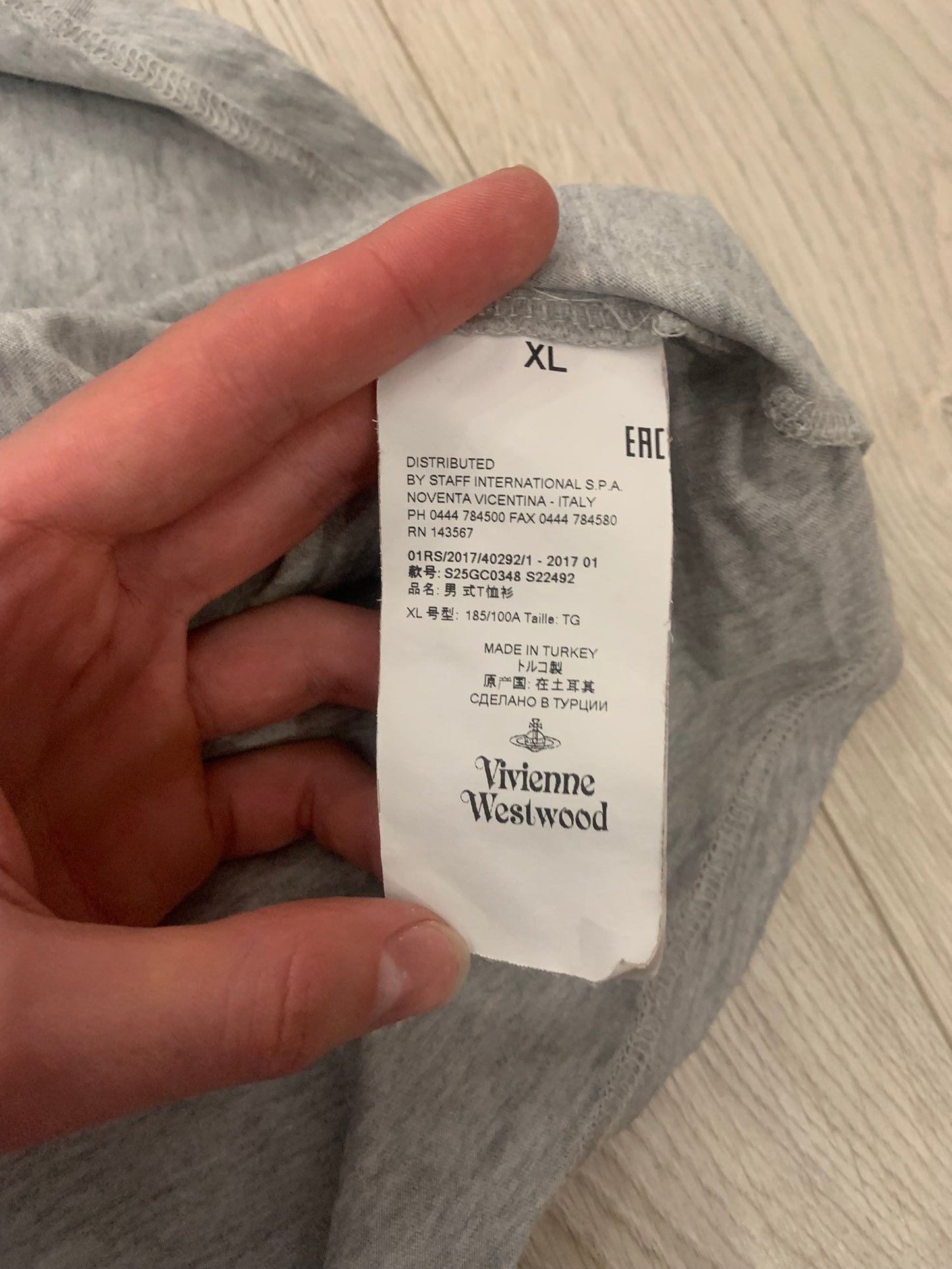 vivienne westwood small logo tee