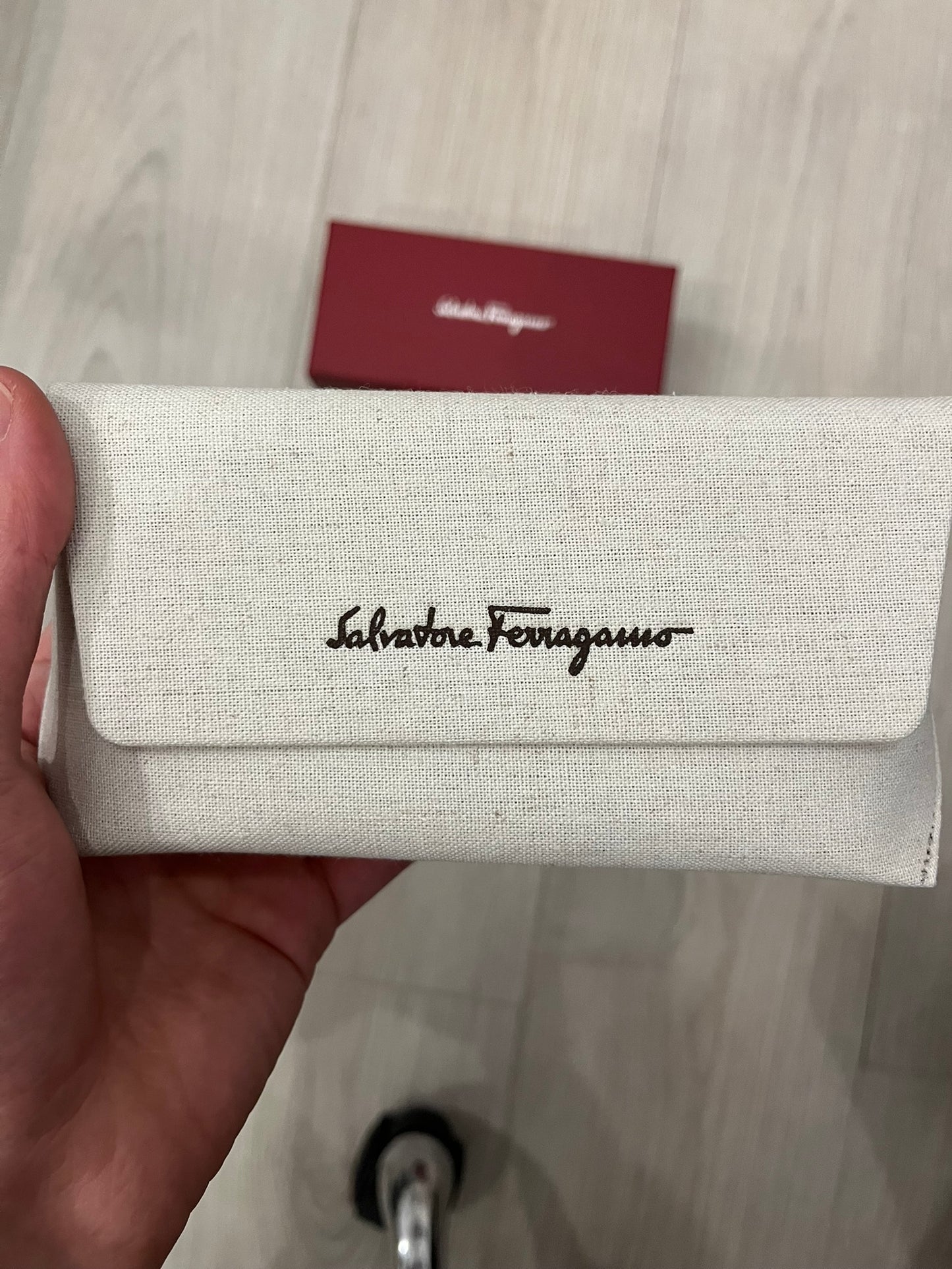 ferragamo sunglasses SF1046S