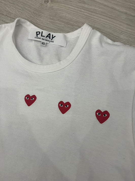 cdg play triple hearts tee