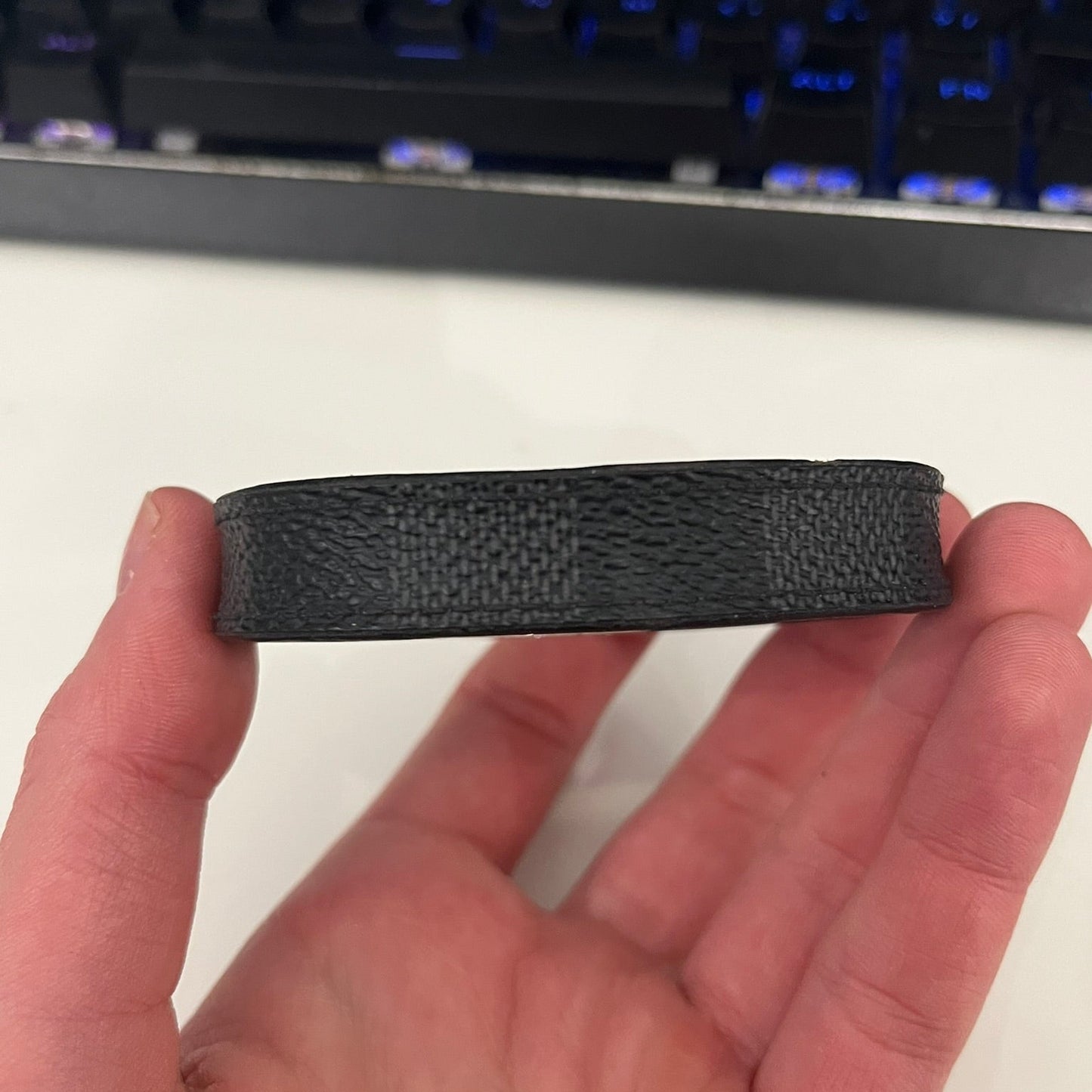 louis vuitton black damier ebene pull it bracelet