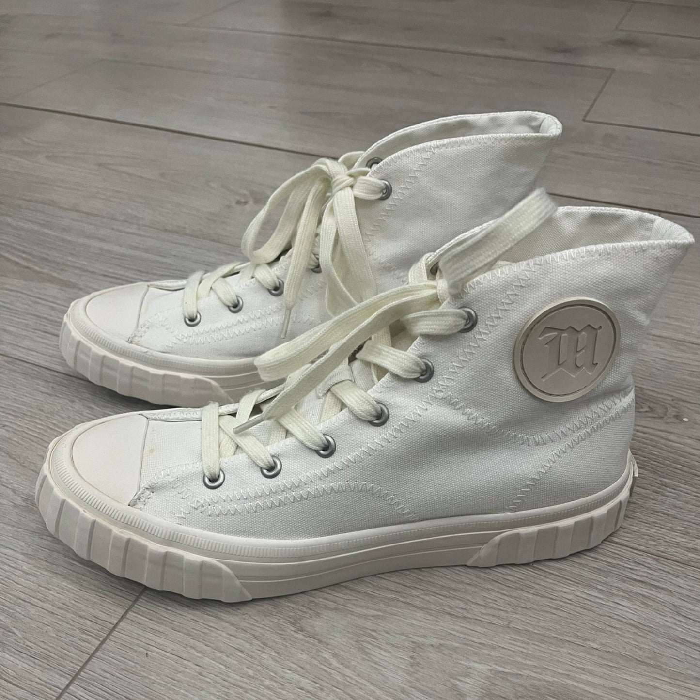 misbhv army sneaker