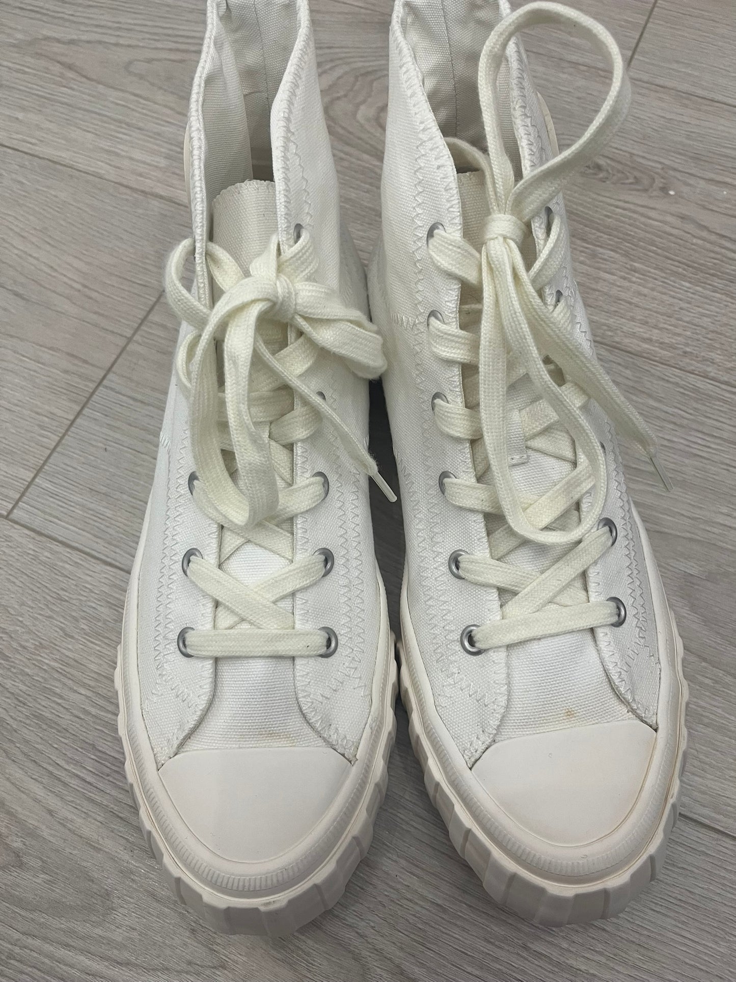 misbhv army sneaker