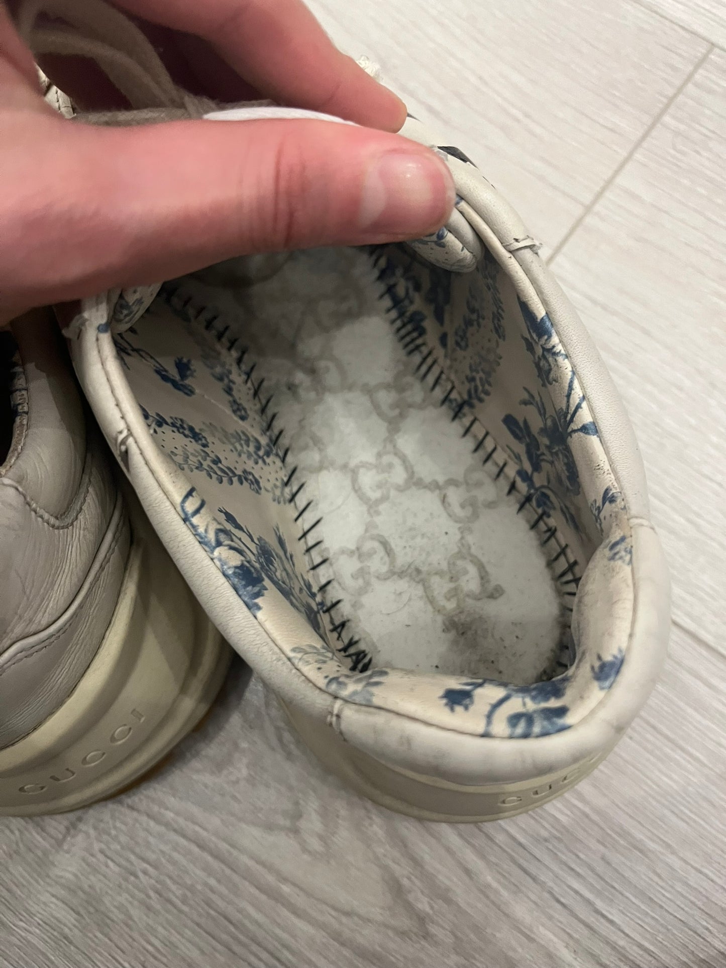 gucci rhyton ny yankees sneakers