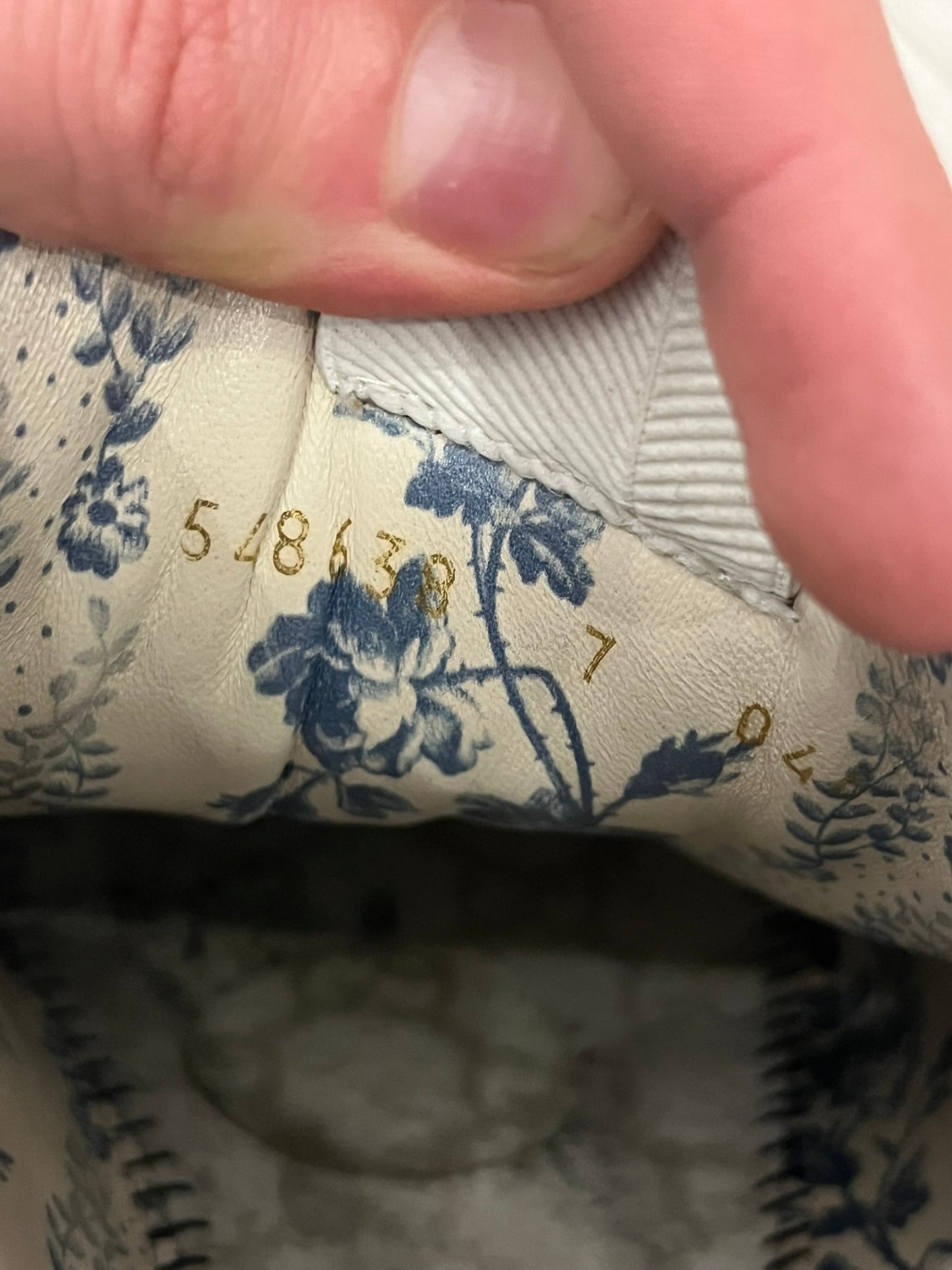 gucci rhyton ny yankees sneakers