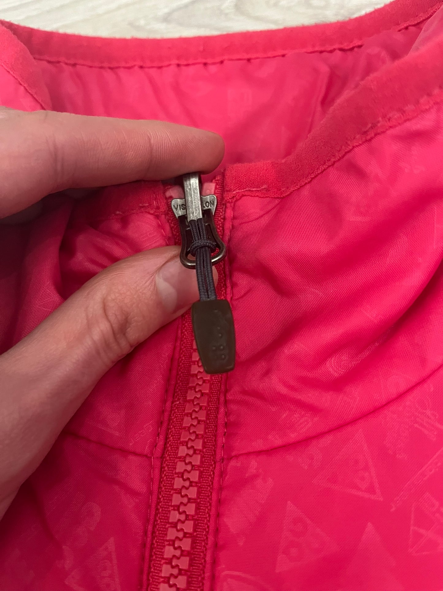 nike acg wmns vest