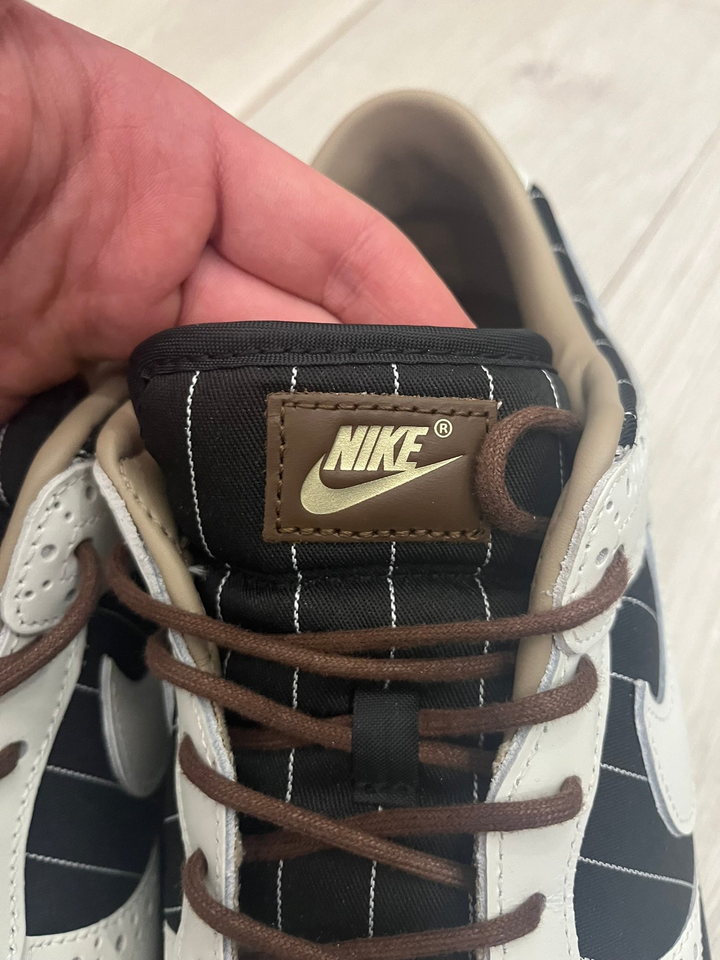 nike dunk low lx