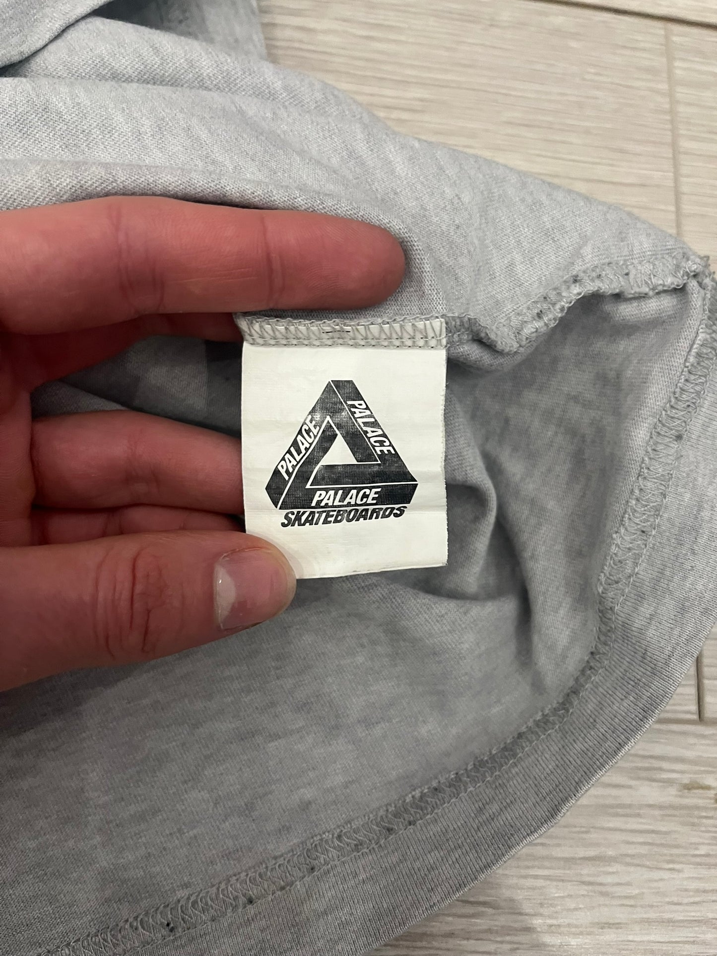 palace square patch tee