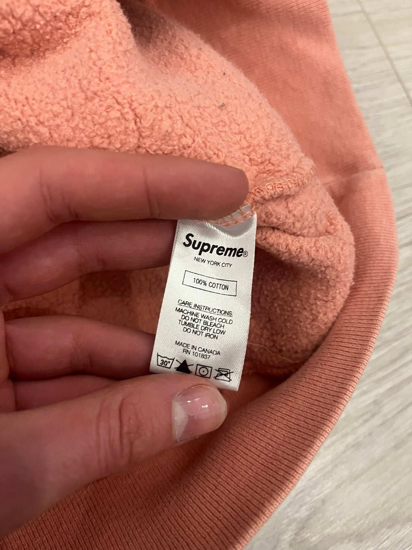 supreme lee hoodie