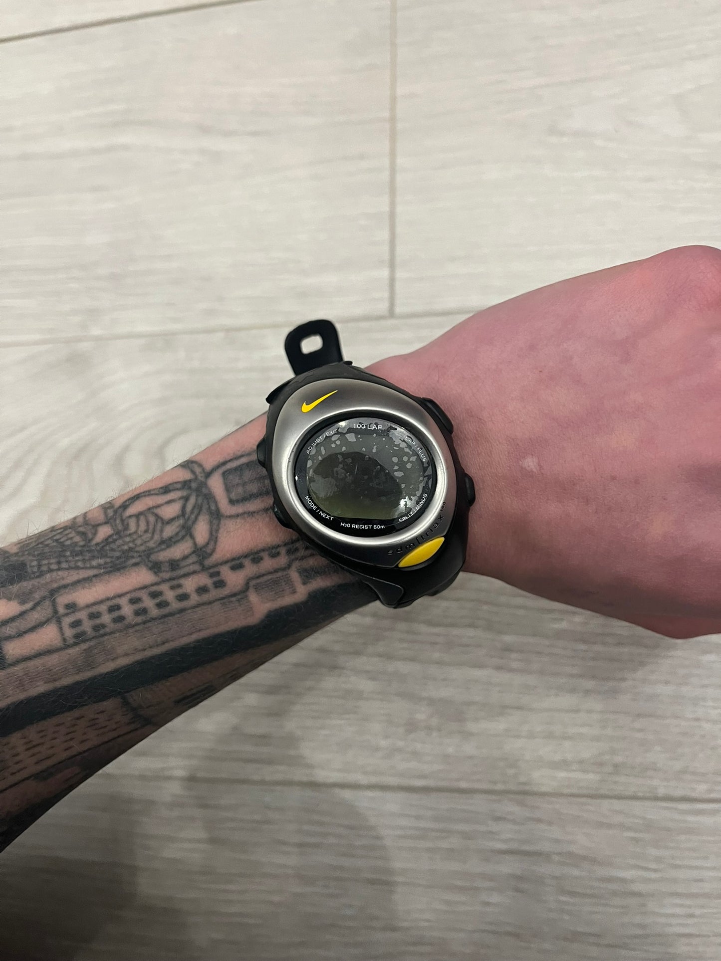 nike hrm triax 100 regular watch yellow