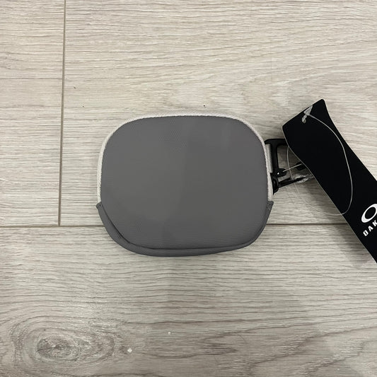 oakley rover wallet storm front