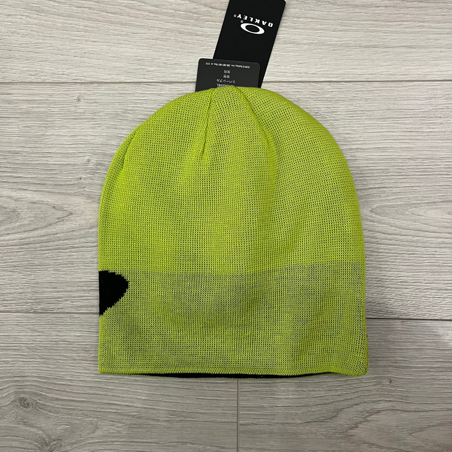 oakley ellipse beanie light green
