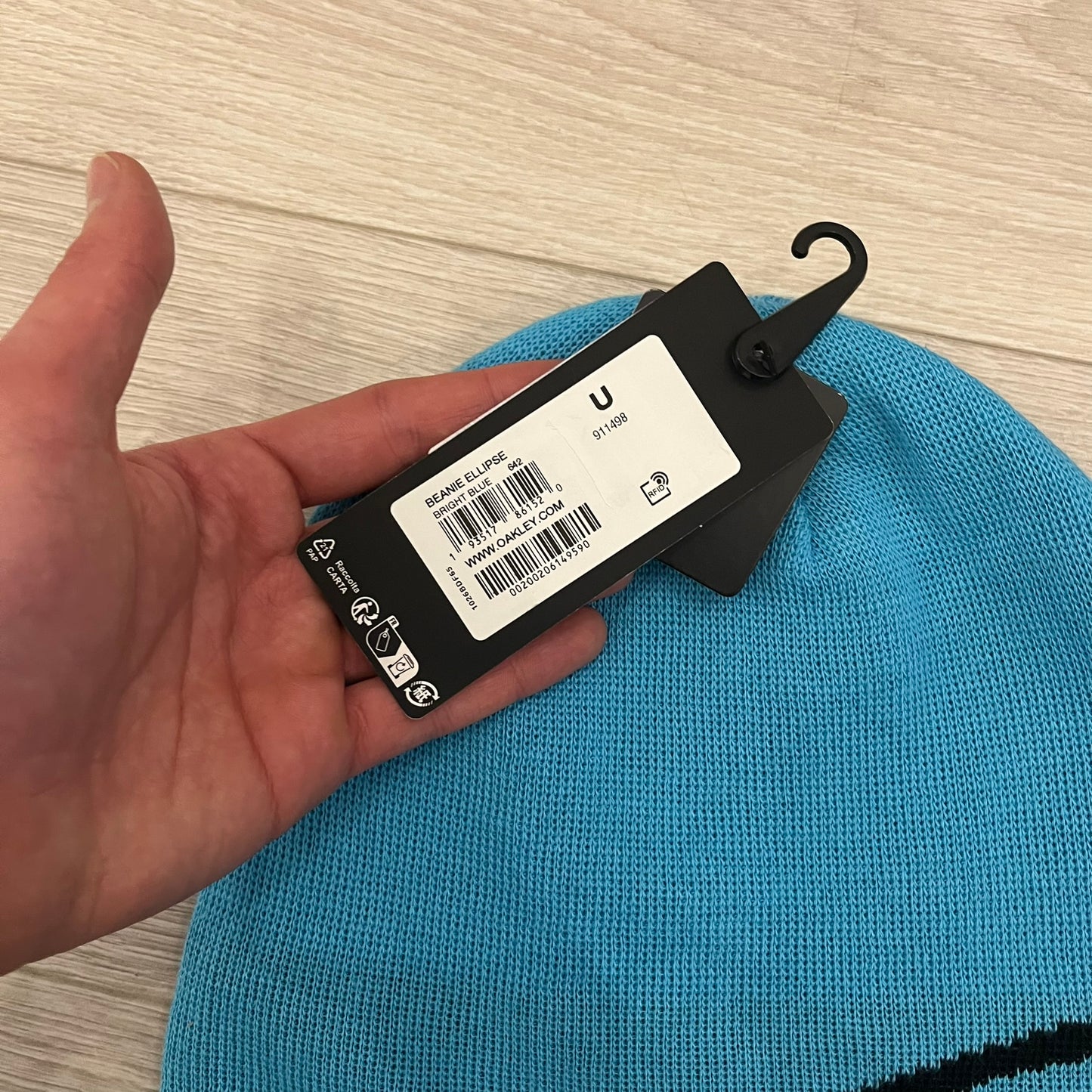 oakley ellipse beanie baby blue