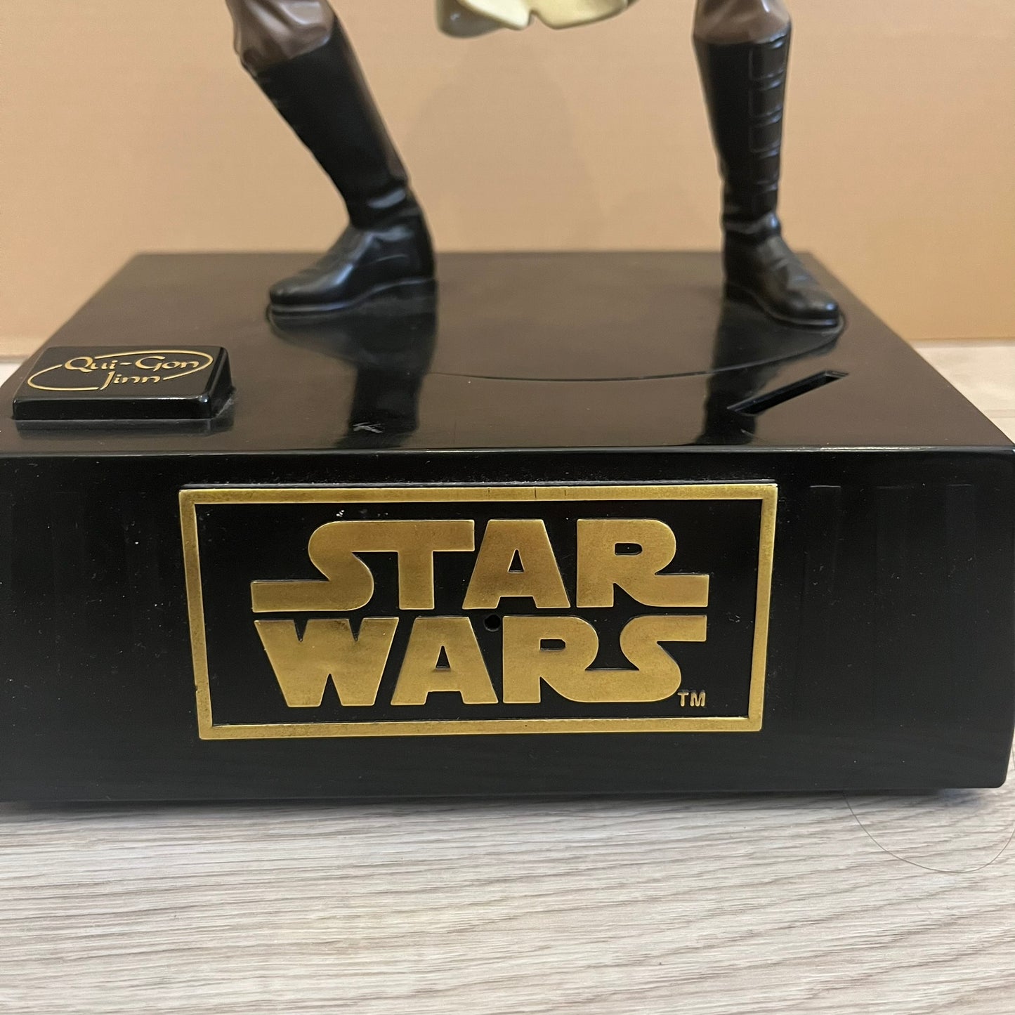 star wars 1999 coin banks full set