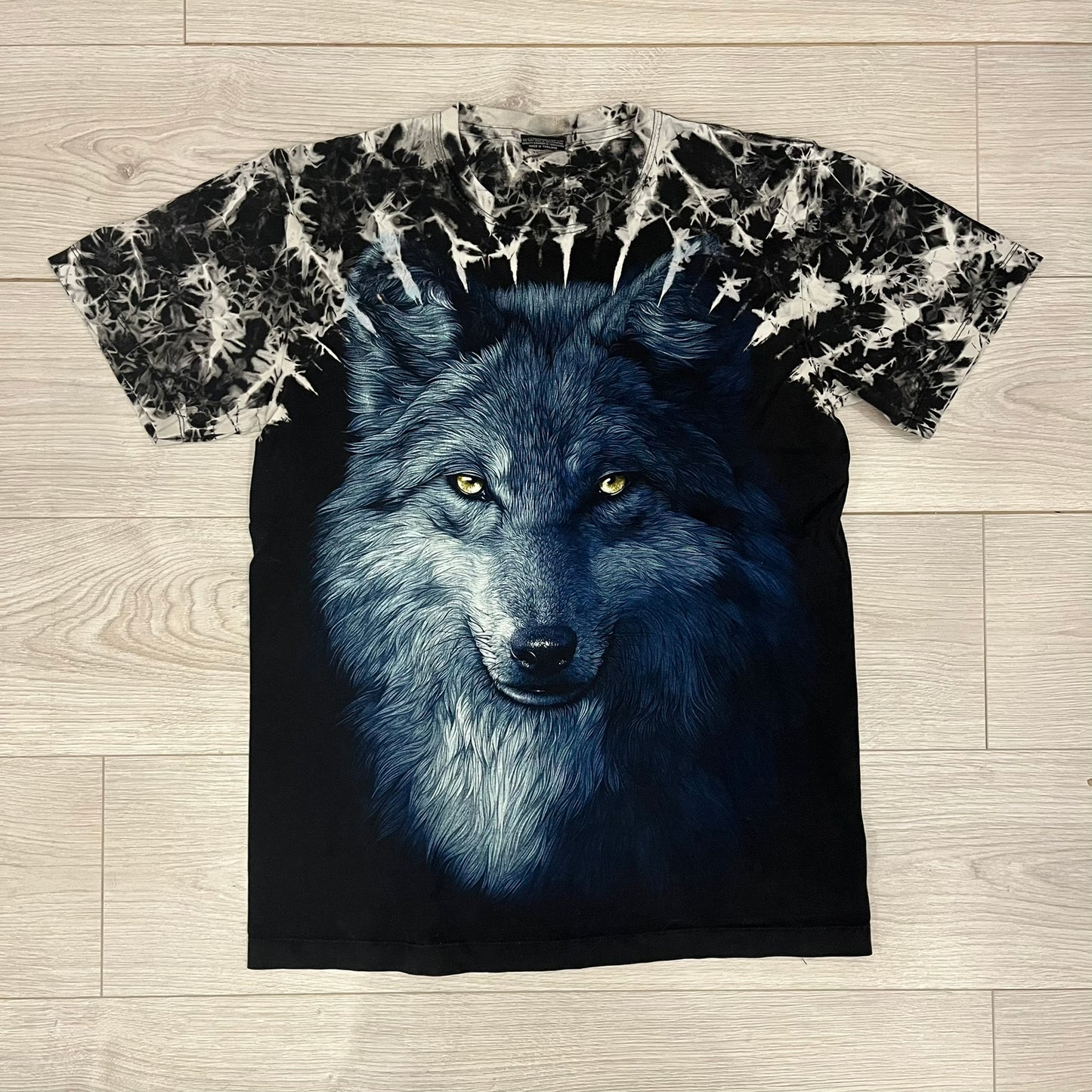 wolf vintage tee