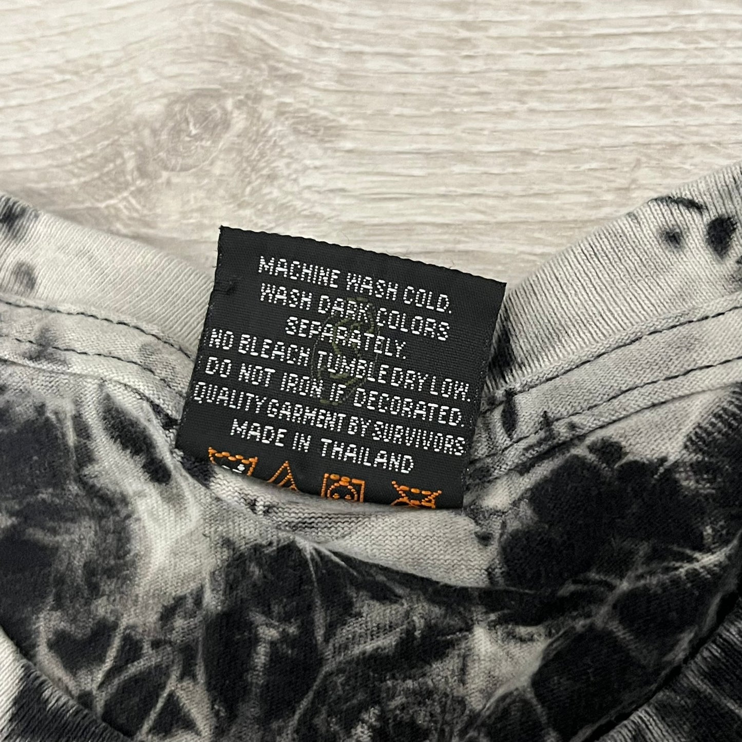 wolf vintage tee
