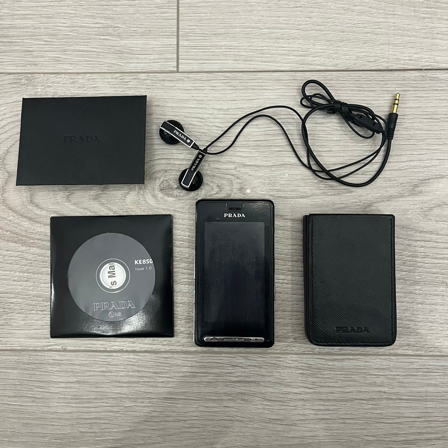 lg prada ke850 cell phone