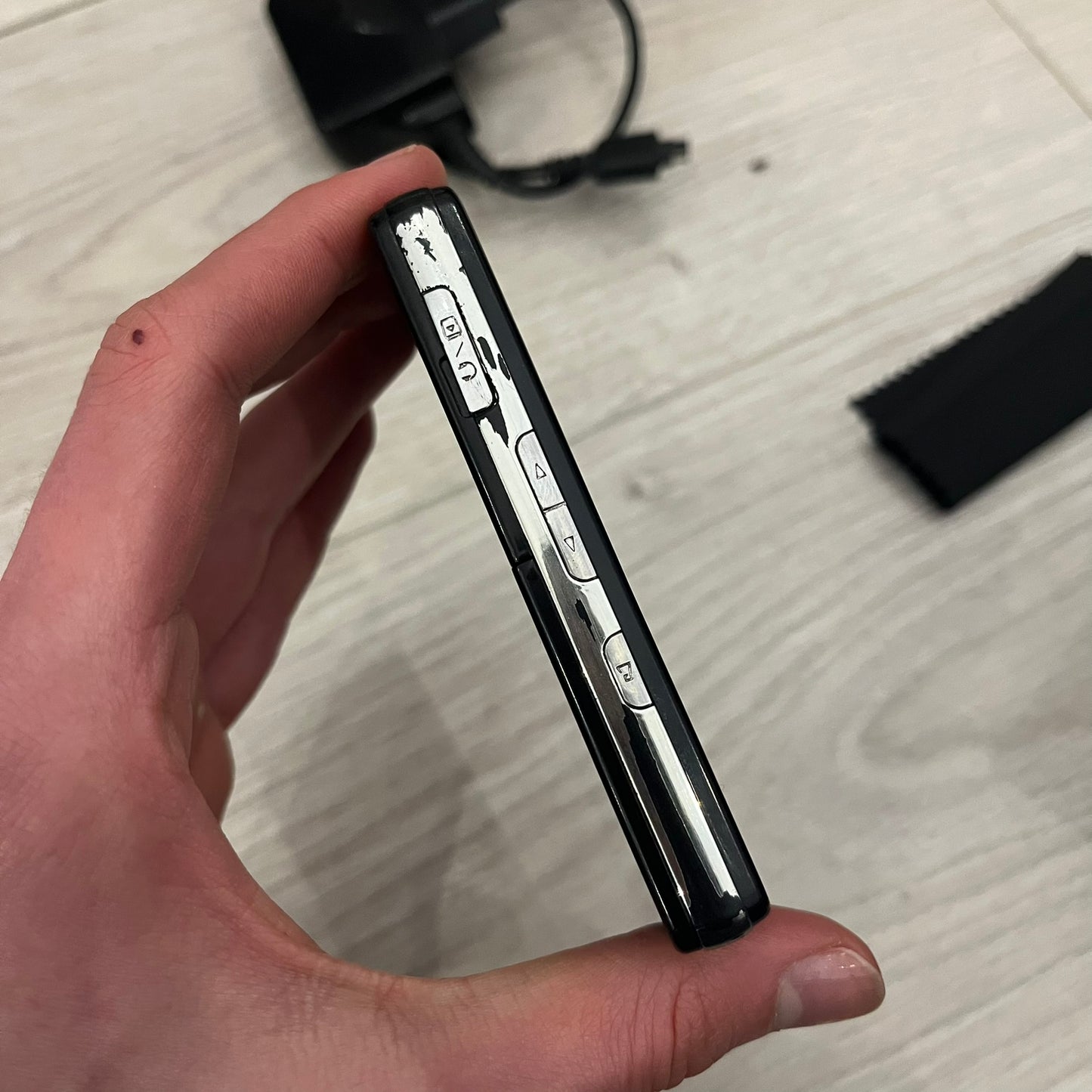 lg prada ke850 cell phone