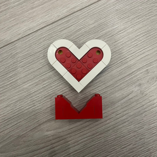 lego heart on a stand m&t