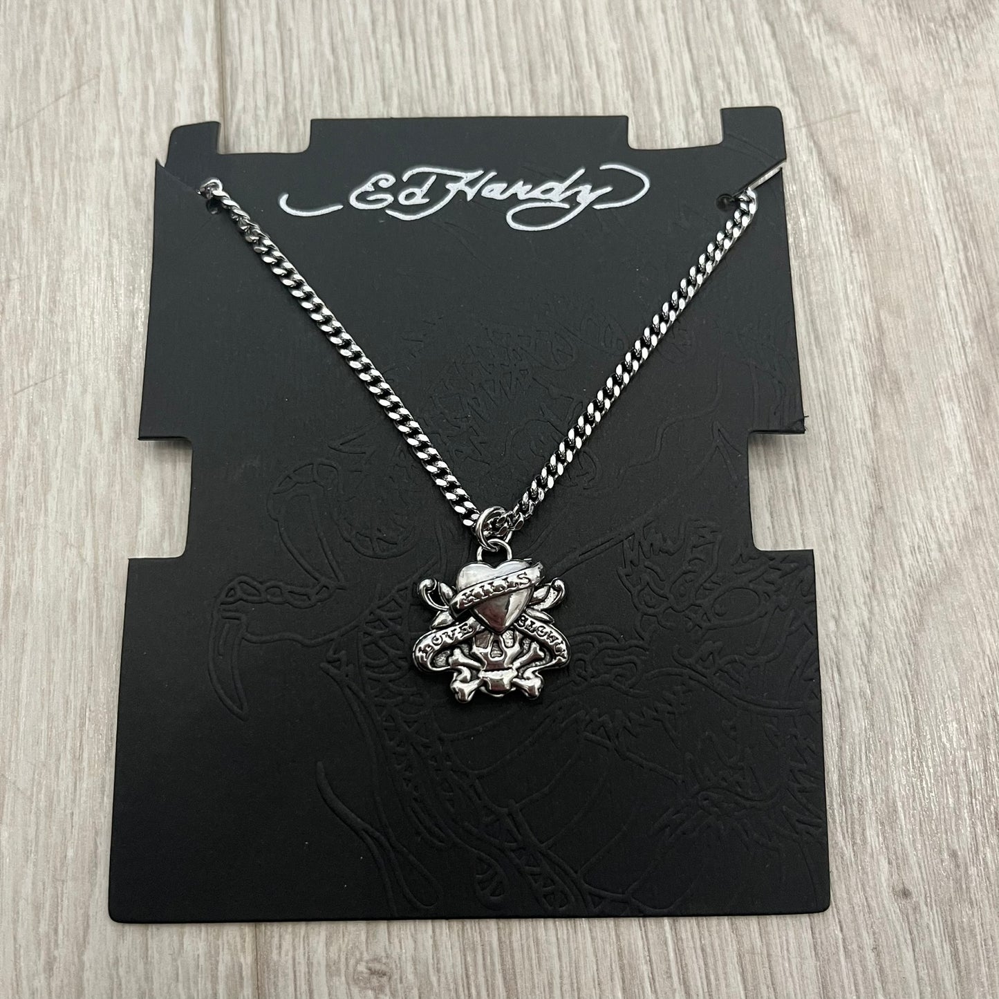 ed hardy fine love kills slowly padlock necklace