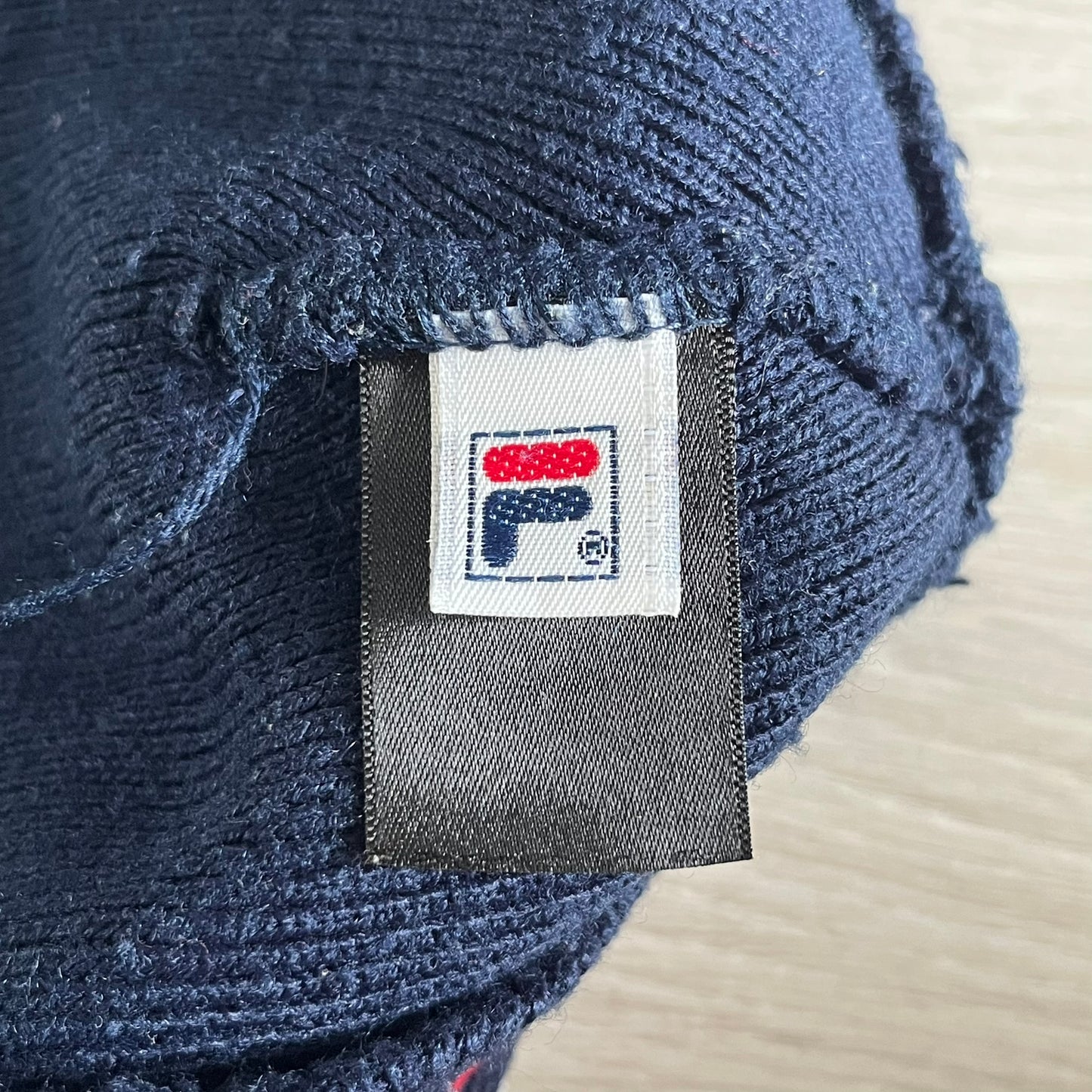 fila tag beanie