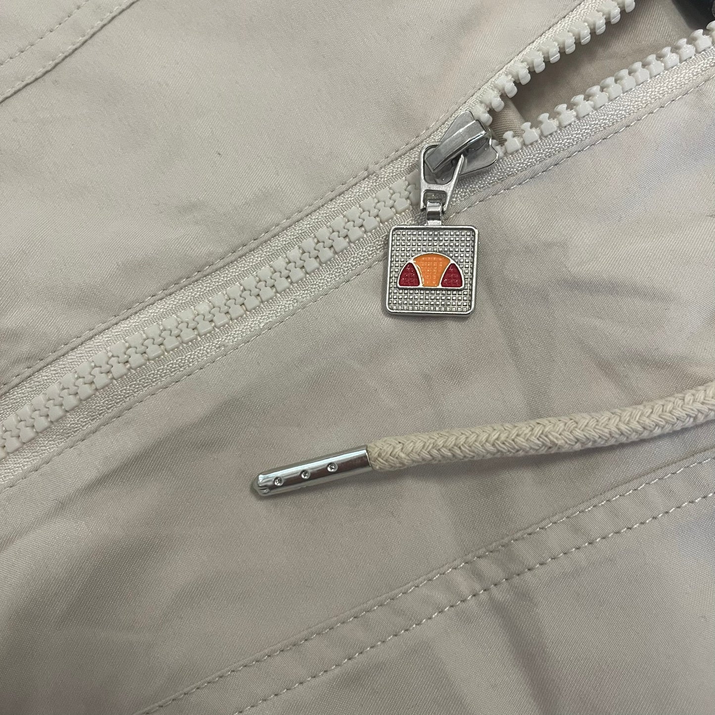 ellesse women’s long windbreaker