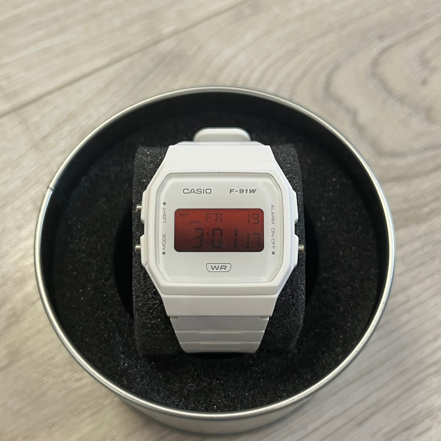 casio f-91w white & red, "japan"