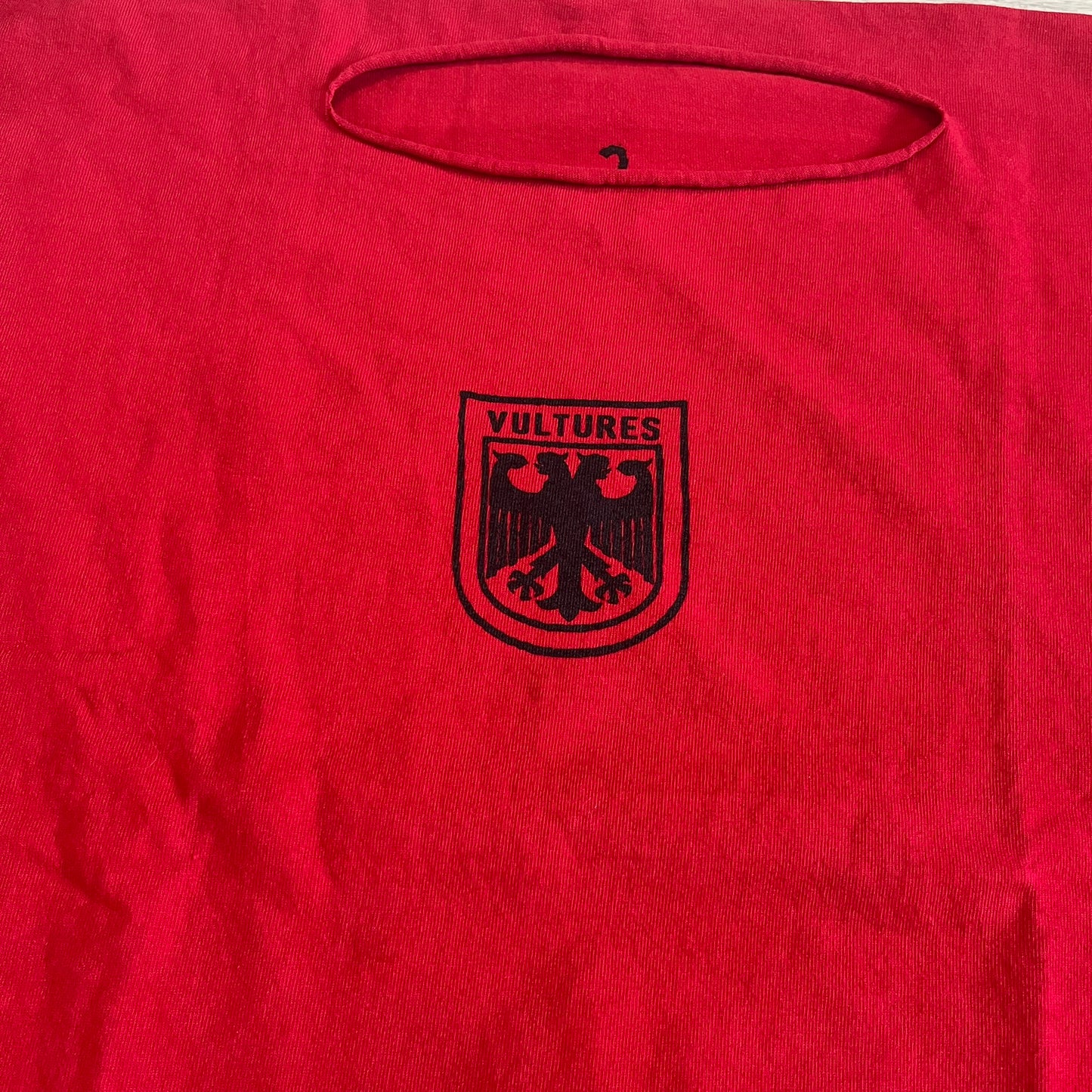 yeezy vultures longsleeve red