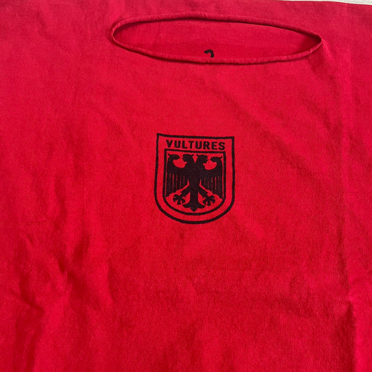 yeezy vultures longsleeve red