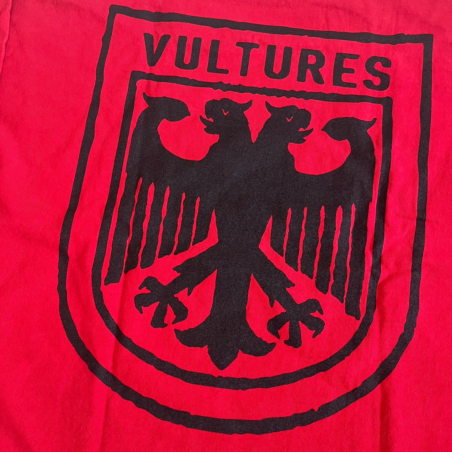 yeezy vultures longsleeve red