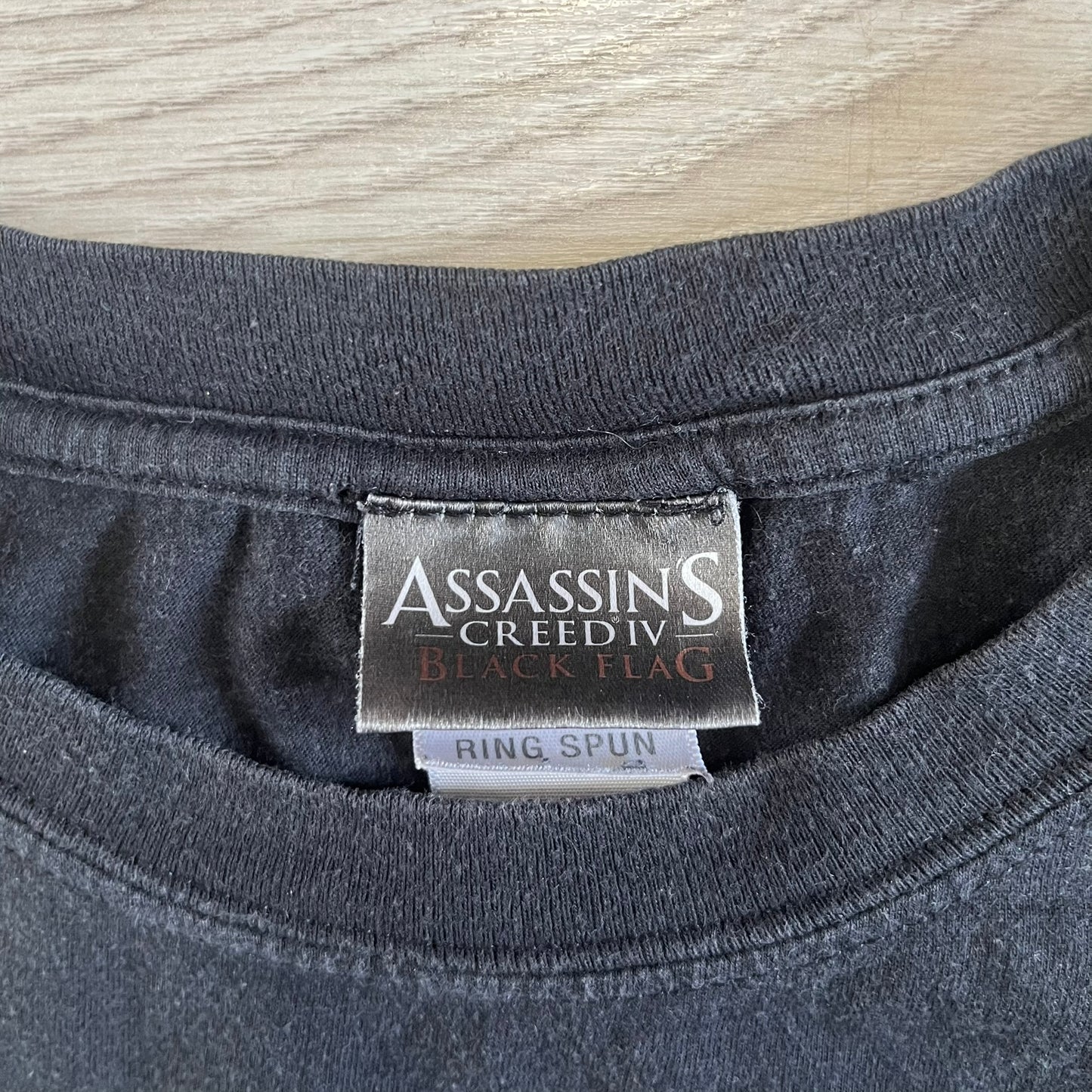 assassin's creed iv black flag tee