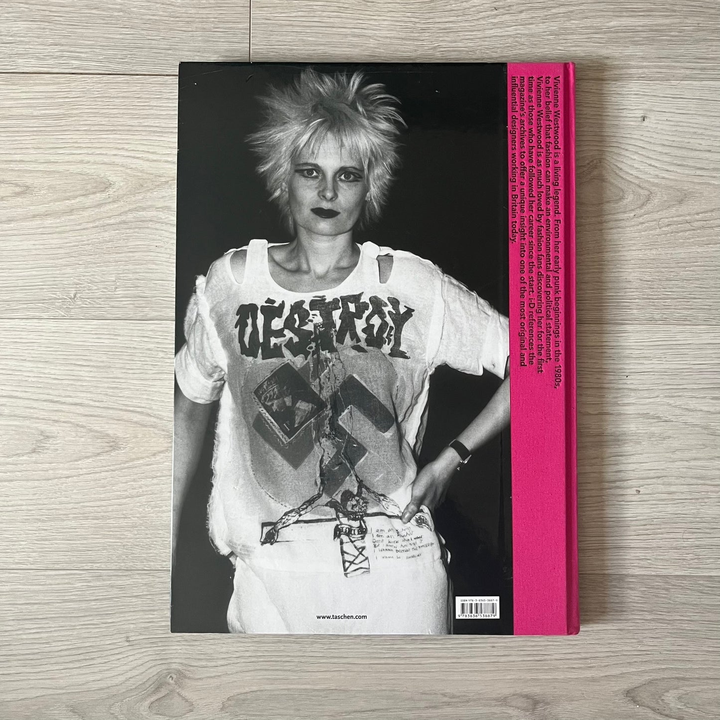 Taschen Terry Jones: Vivienne Westwood hardcover book explores the legacy of one of Britain’s most influential fashion designers through the lens of i-D magazine. Spanning from her punk roots in the 1980s to her status as a global icon, it captures interviews, features, and imagery that document her revolutionary impact on fashion and culture. With 120 pages of rare photographs, biographical insights, and contributions from leading voices like Juergen Teller, Nick Knight, and Terry Jones, this book is both