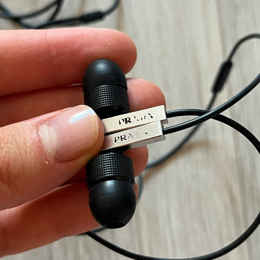 lg prada earphones used