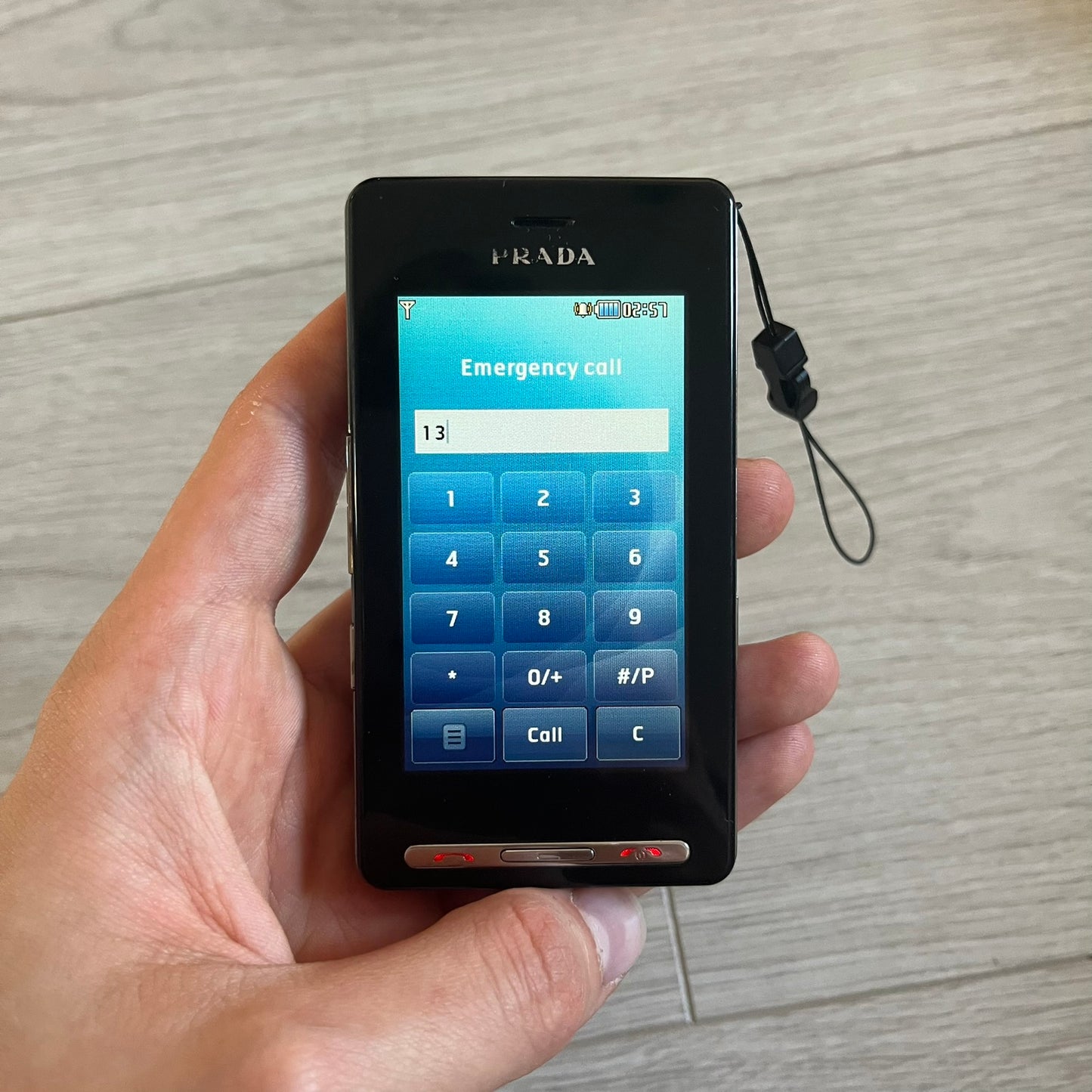 lg prada ke850 phone