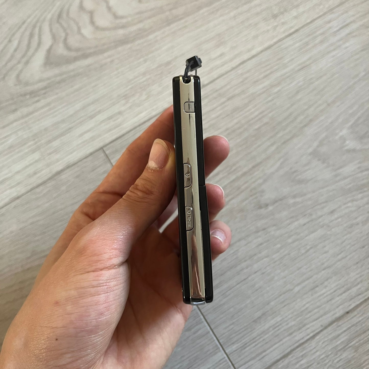 lg prada ke850 phone