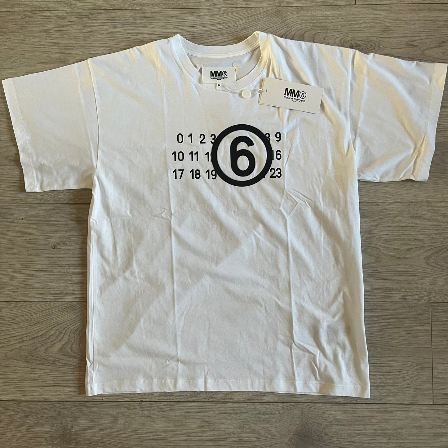mm6 maison margiela 6 logo tee