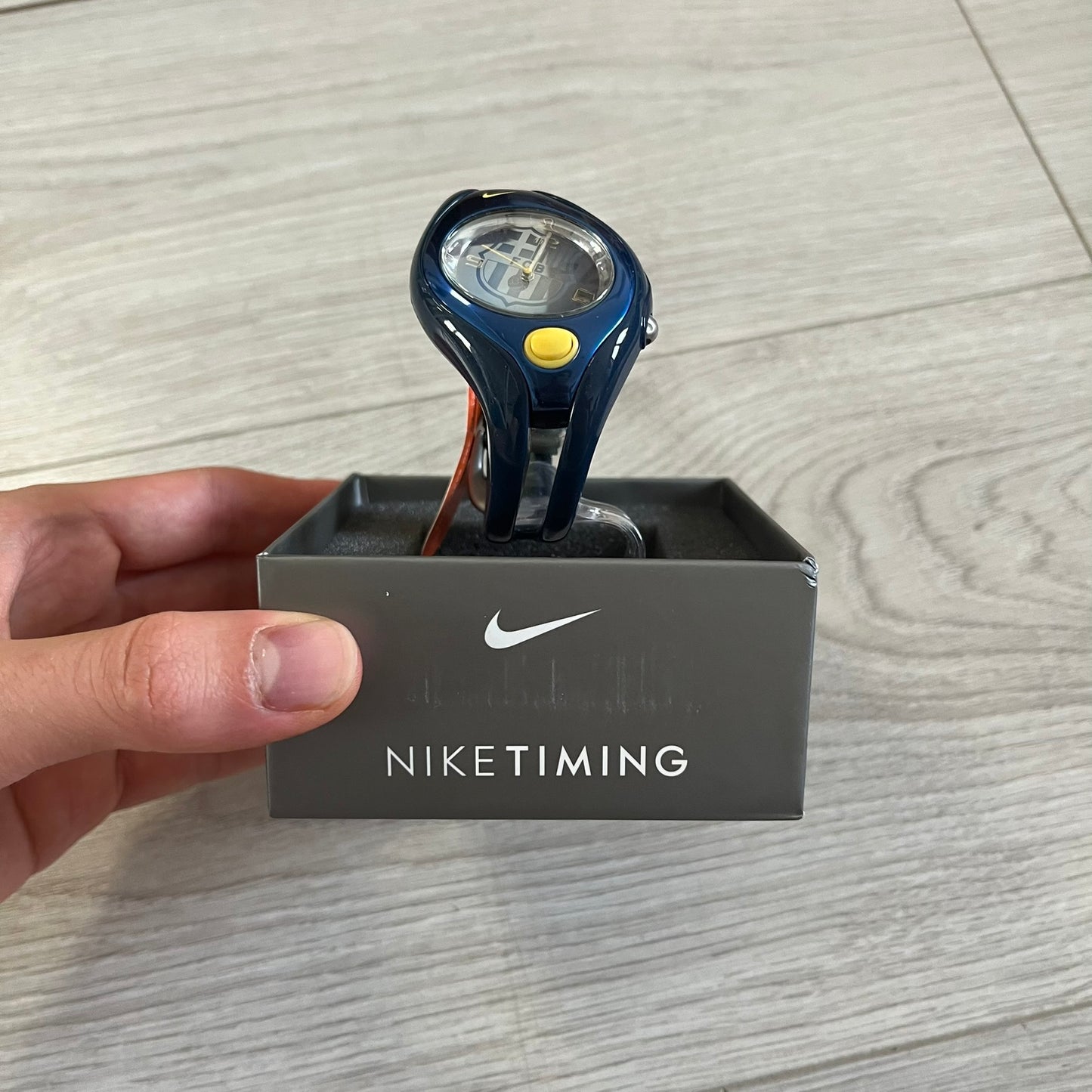 nike triax swift fc barcelona wd0085 analog watch