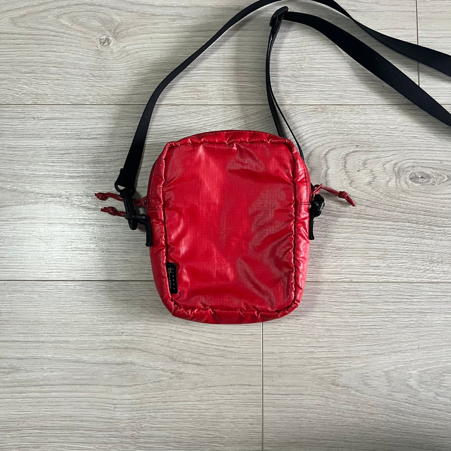 supreme fw17 red shoulder bag