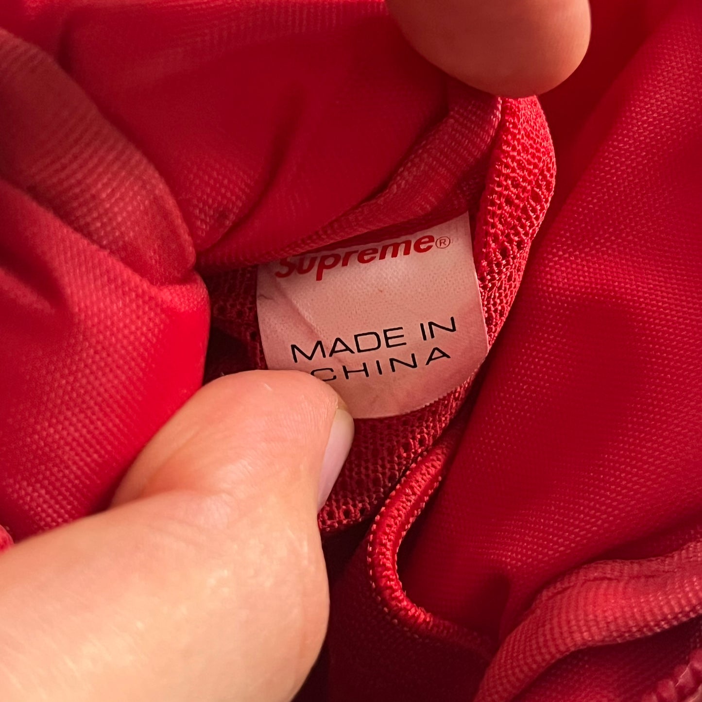 supreme fw17 red shoulder bag