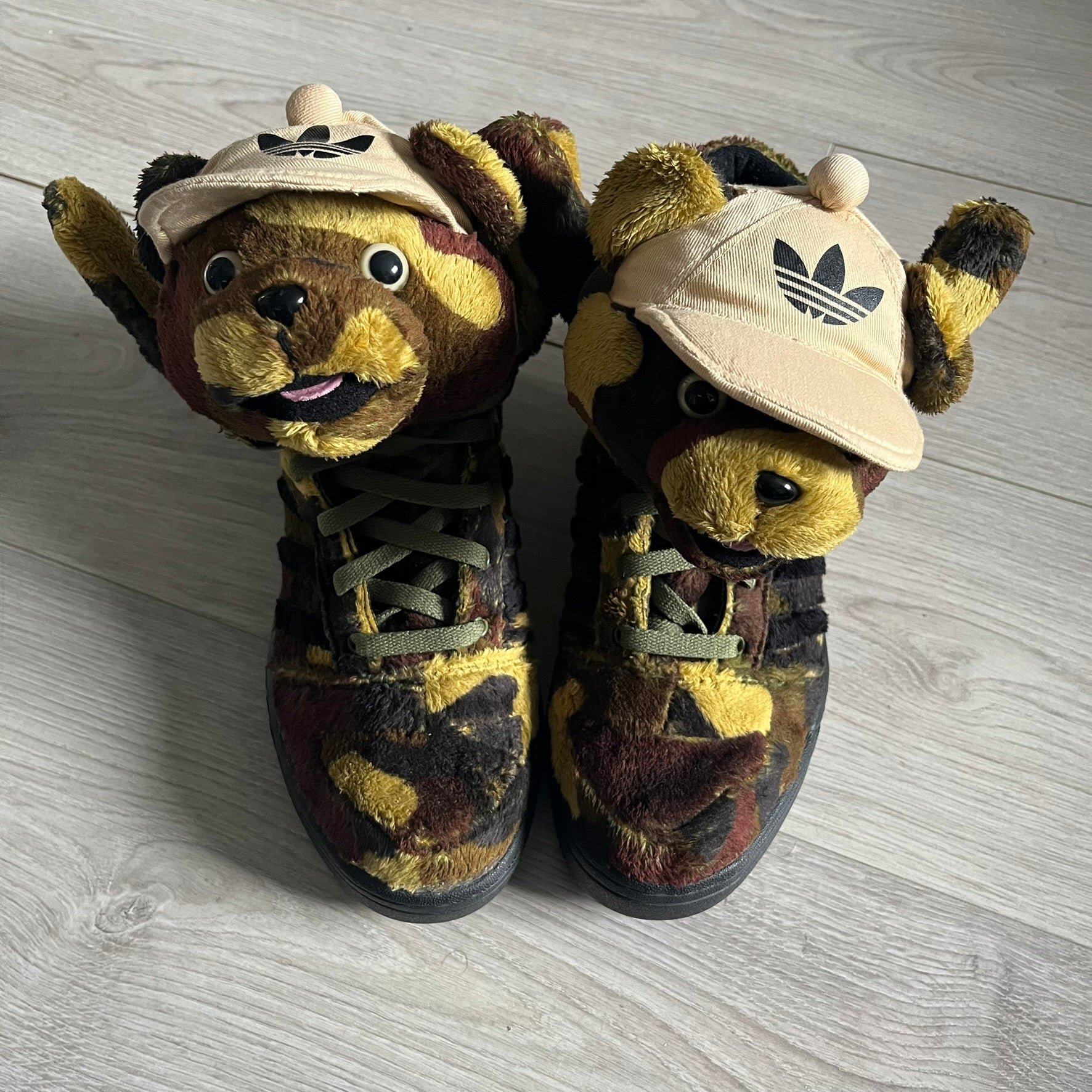 jeremy scott js camobear adidas カモベアー 迷彩 jeremy scott js camobear adidas カモベアー 迷彩 - メルカリ