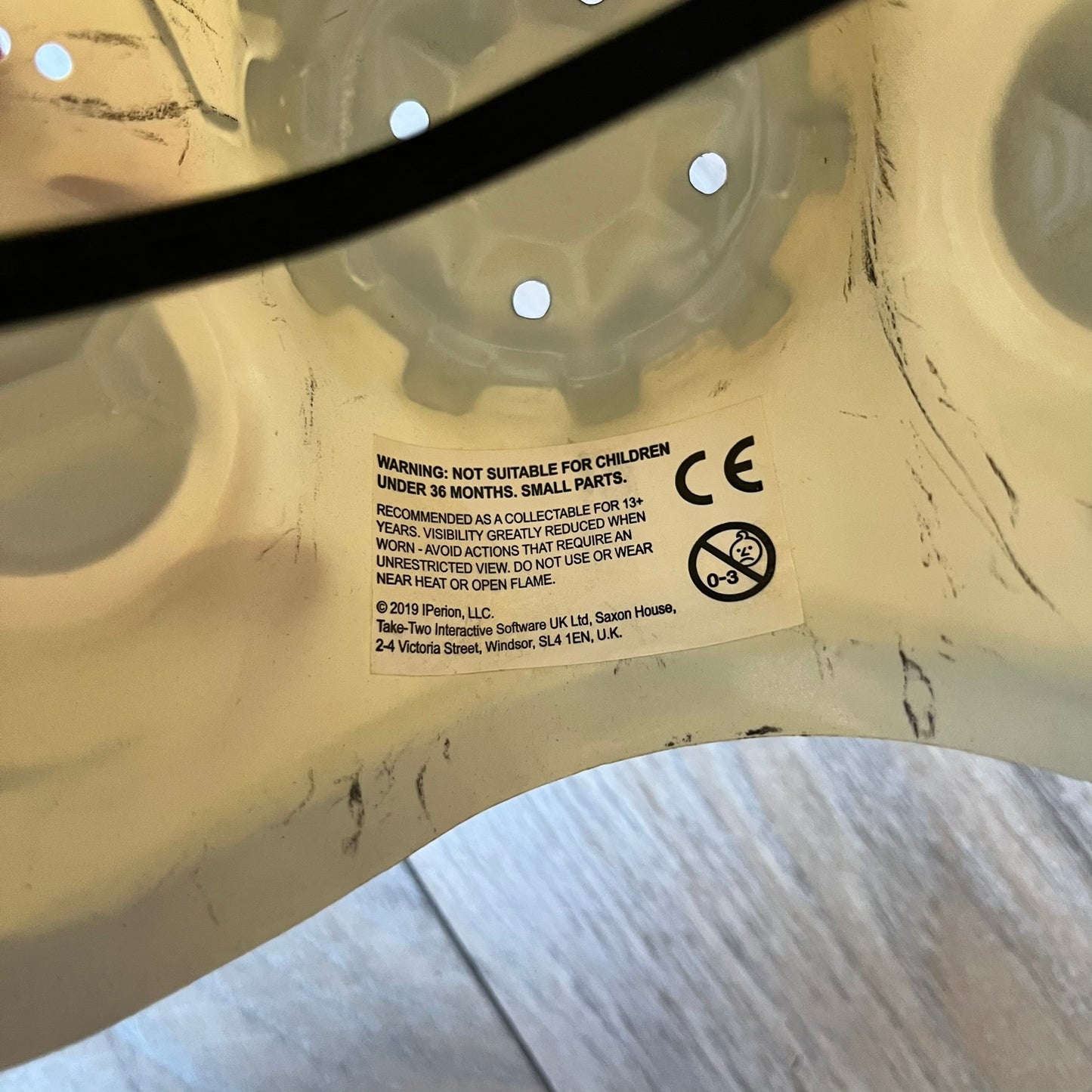 Borderlands 3 Pre-Order Exclusive Psycho Mask is a plastic character mask based on the Psycho enemy from the video game. The mask recreates the character’s white bandit mask design with detailed sculpting and includes an adjustable rubber strap for wearing. The interior features foam padding for a more secure fit on the head. Psychos are one of the most recognizable characters in the Borderlands franchise and appear as masked bandits throughout the series.