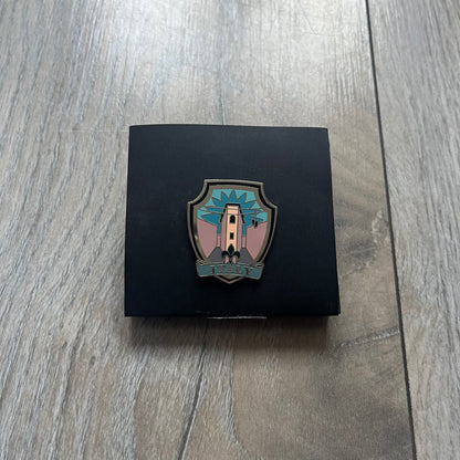 Original physical Counter-Strike: Global Offensive Series 1 Italy pin, produced as official Valve merchandise. These pins were sold at Valve-sponsored CS:GO Major events and later via the official WeLoveFine store, and originally included a code to unlock a “Genuine” Italy pin for the user’s Steam profile. This example comes with the original packaging; the code has been scratched (by me) but remains unused.