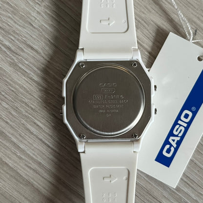 Custom Casio F-91W White digital watch featuring a Bloody filter screen. Slim 8.5 mm profile, lightweight 21 g build and flexible bio-based resin band ensure lasting comfort. Includes alarm, stopwatch, and microlight function for everyday functionality.
