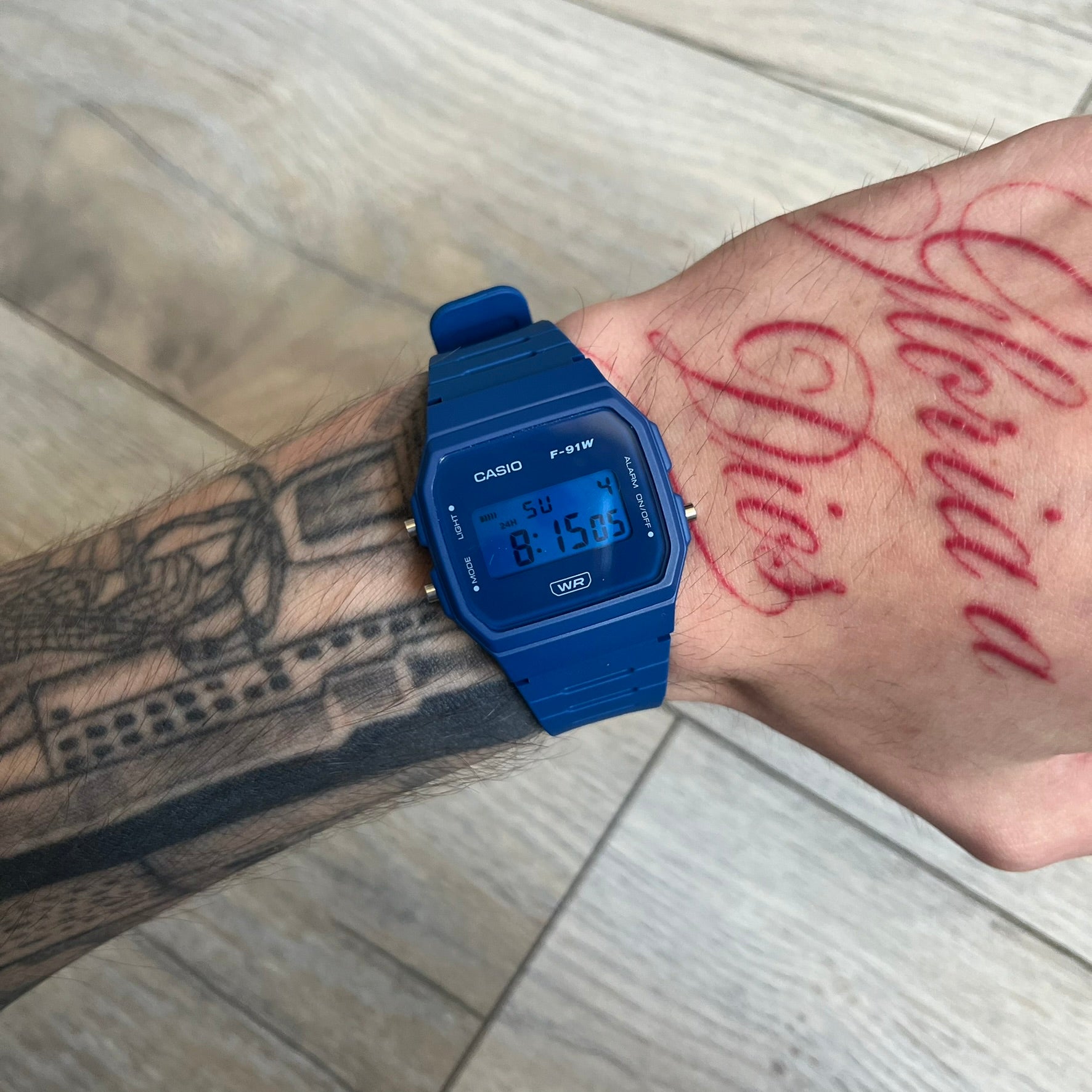 Custom Casio F-91W Dark blue digital watch featuring a matching Blue filter screen. Slim 8.5 mm profile, lightweight 21 g build and flexible resin band ensure lasting comfort. Includes alarm, stopwatch, and microlight function for everyday functionality.