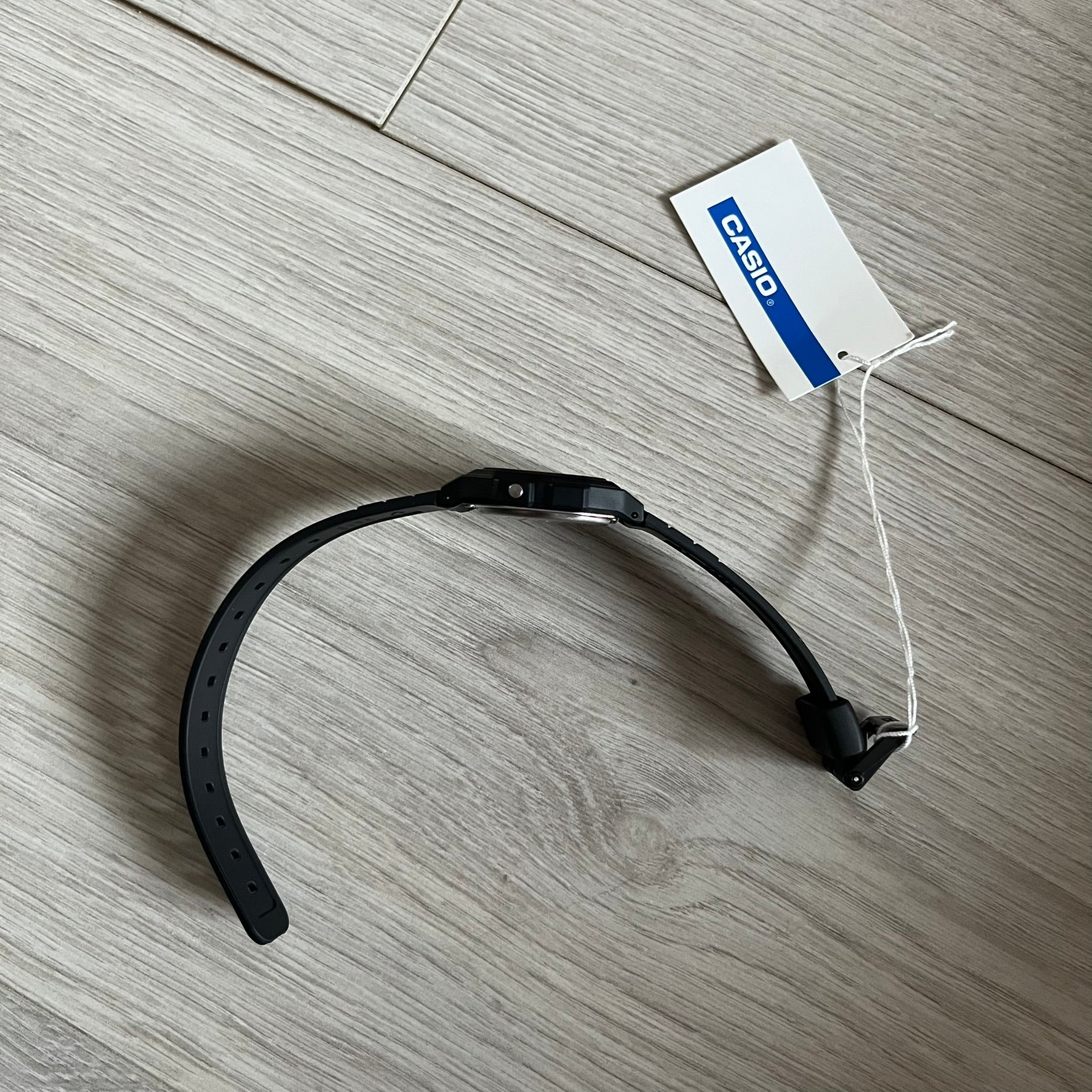 Custom Casio F-91W Black digital watch featuring a Flame filter screen. Slim 8.5 mm profile, lightweight 21 g build and flexible bio-based resin band ensure lasting comfort. Includes alarm, stopwatch, and microlight function for everyday functionality.